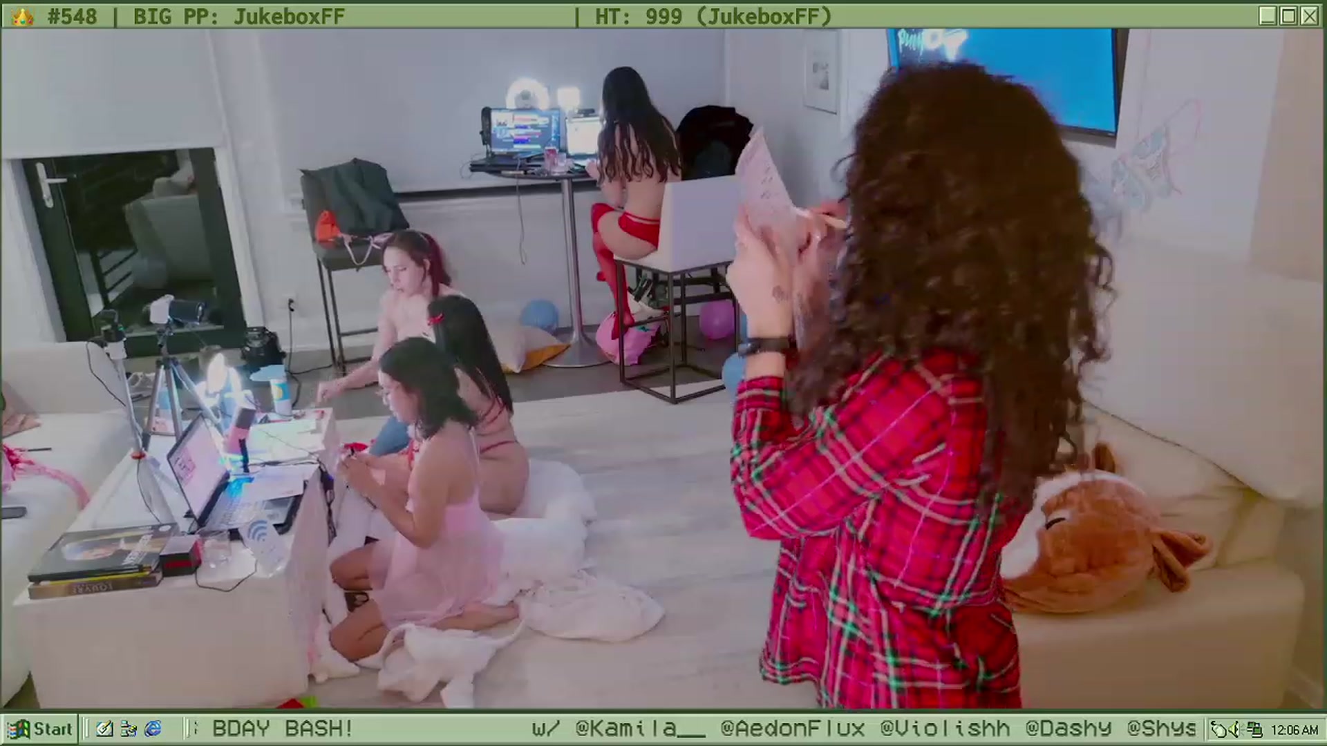 Gallery image thumbnail from TERRA's myfreecams stream on, 02/25/2024, 07:31 image 10 of 20