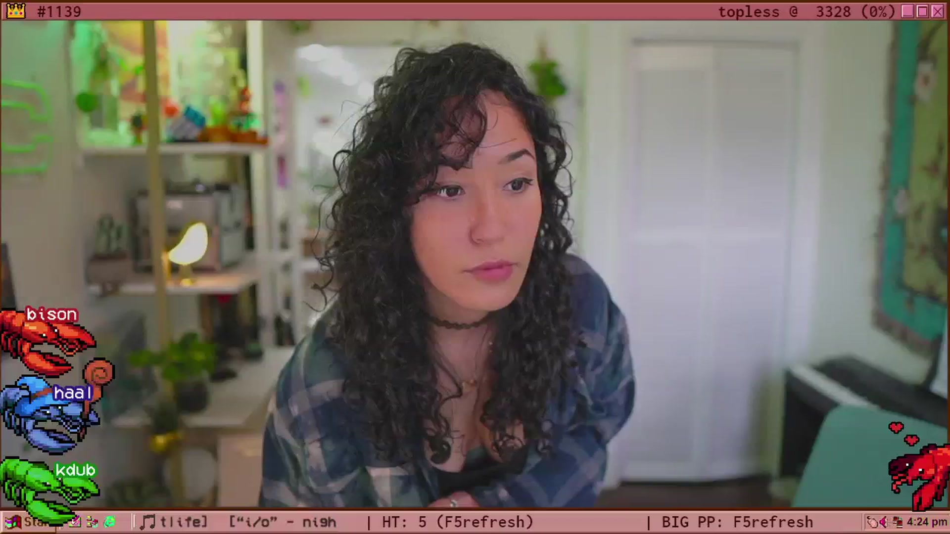 Gallery image thumbnail from TERRA's myfreecams stream on, 06/07/2024, 21:16 image 2 of 20