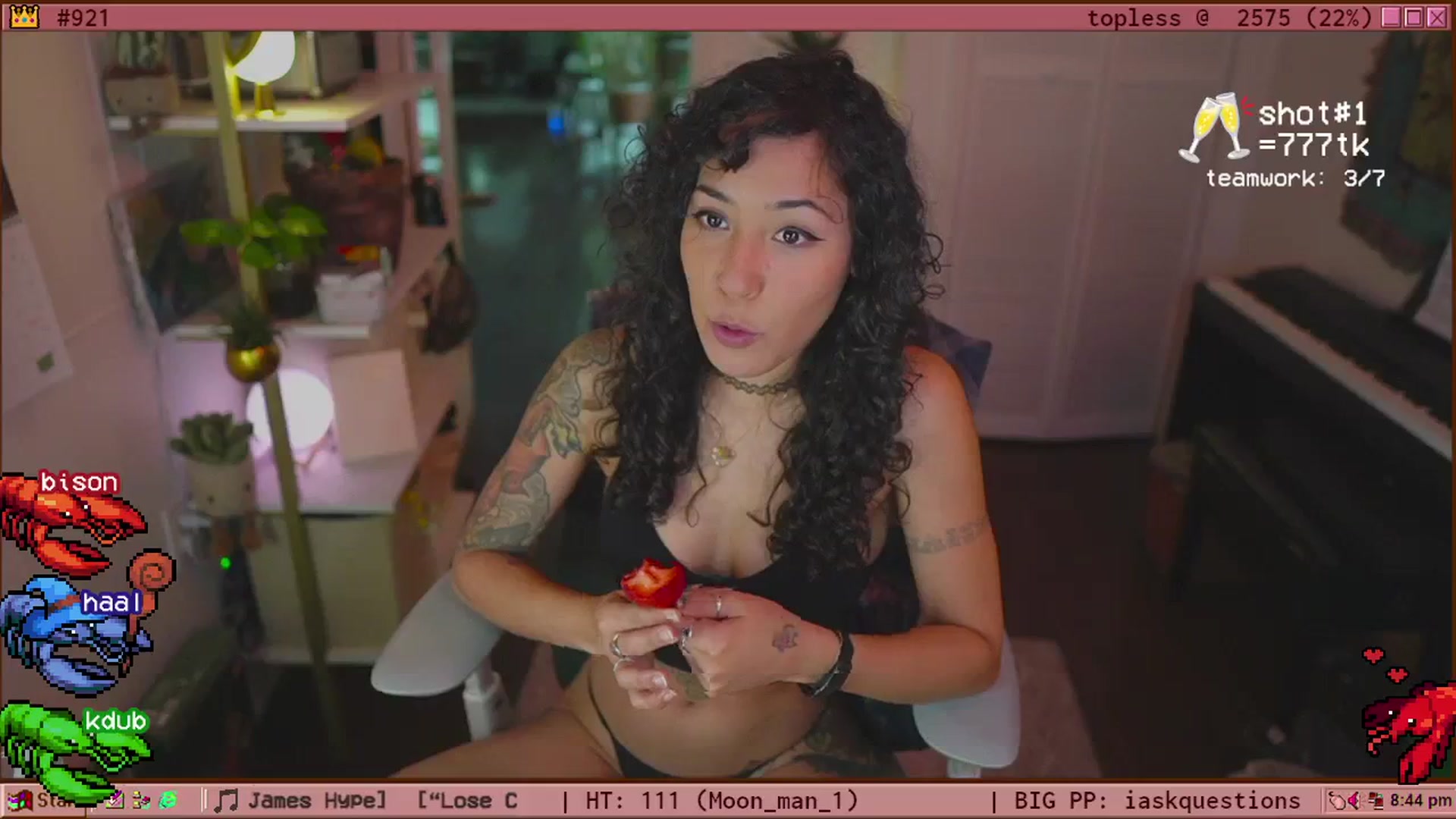 Gallery image thumbnail from TERRA's myfreecams stream on, 06/08/2024, 01:52 image 9 of 20