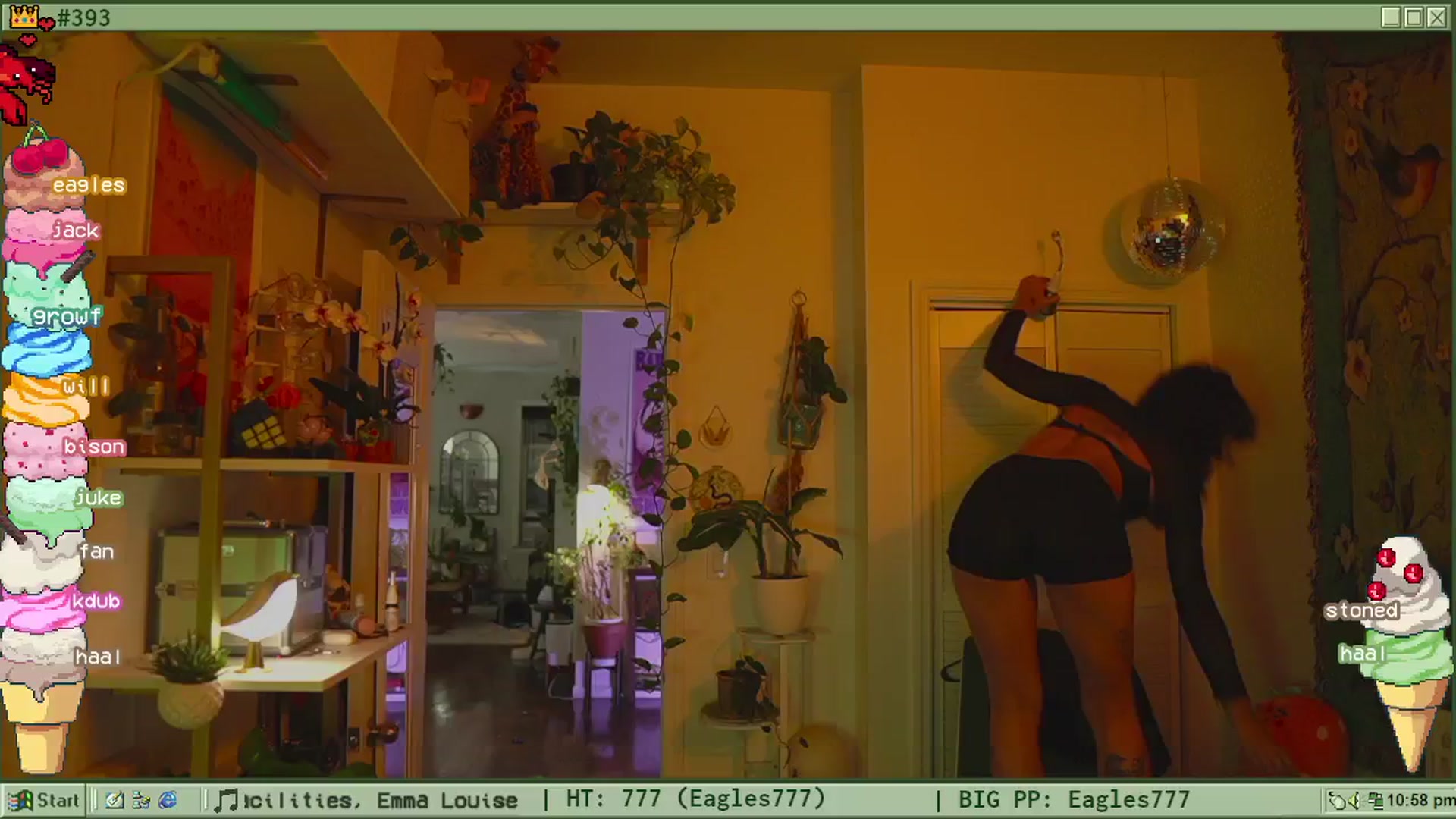 Gallery image thumbnail from TERRA's myfreecams stream on, 08/24/2024, 05:11 image 4 of 20