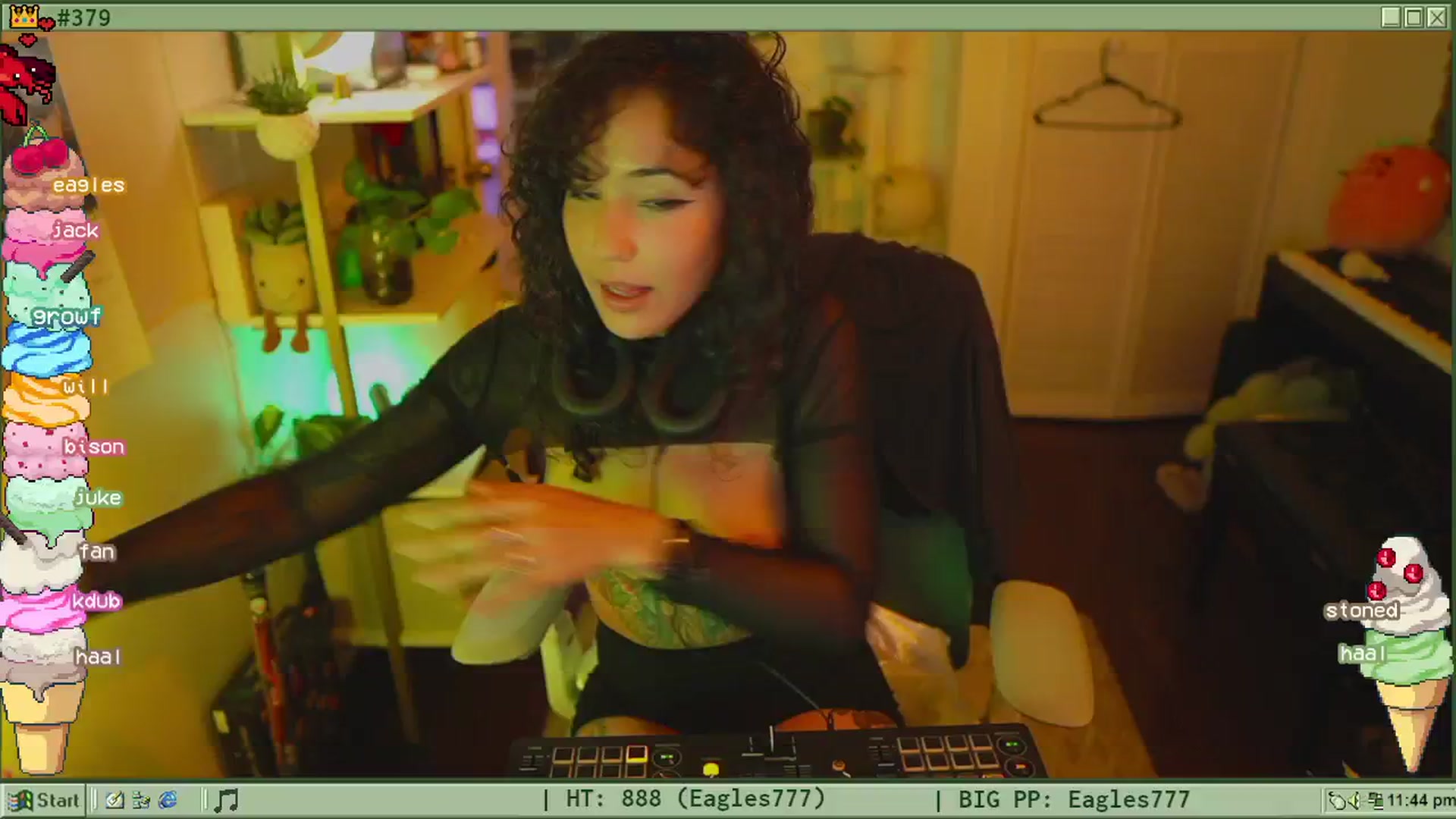 Gallery image thumbnail from TERRA's myfreecams stream on, 08/24/2024, 05:11 image 10 of 20