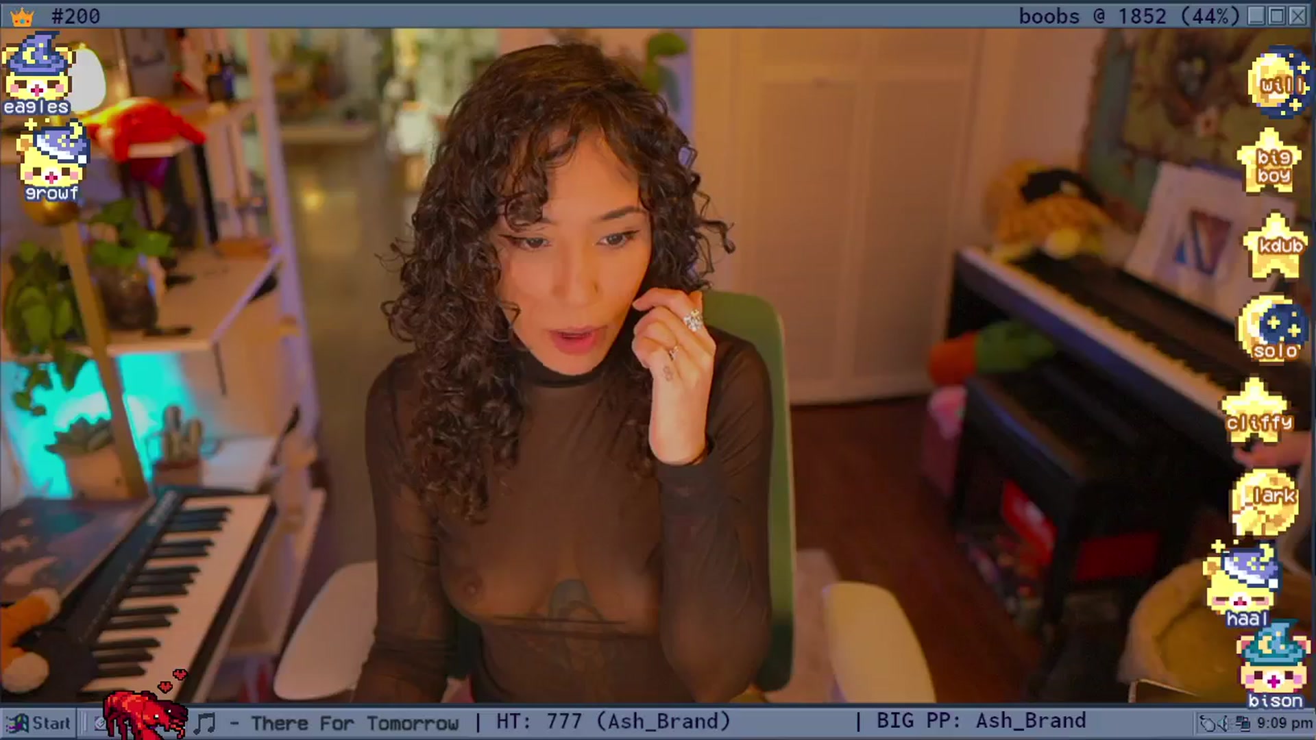 Gallery image thumbnail from TERRA's myfreecams stream on, 01/31/2025, 02:22 image 16 of 20