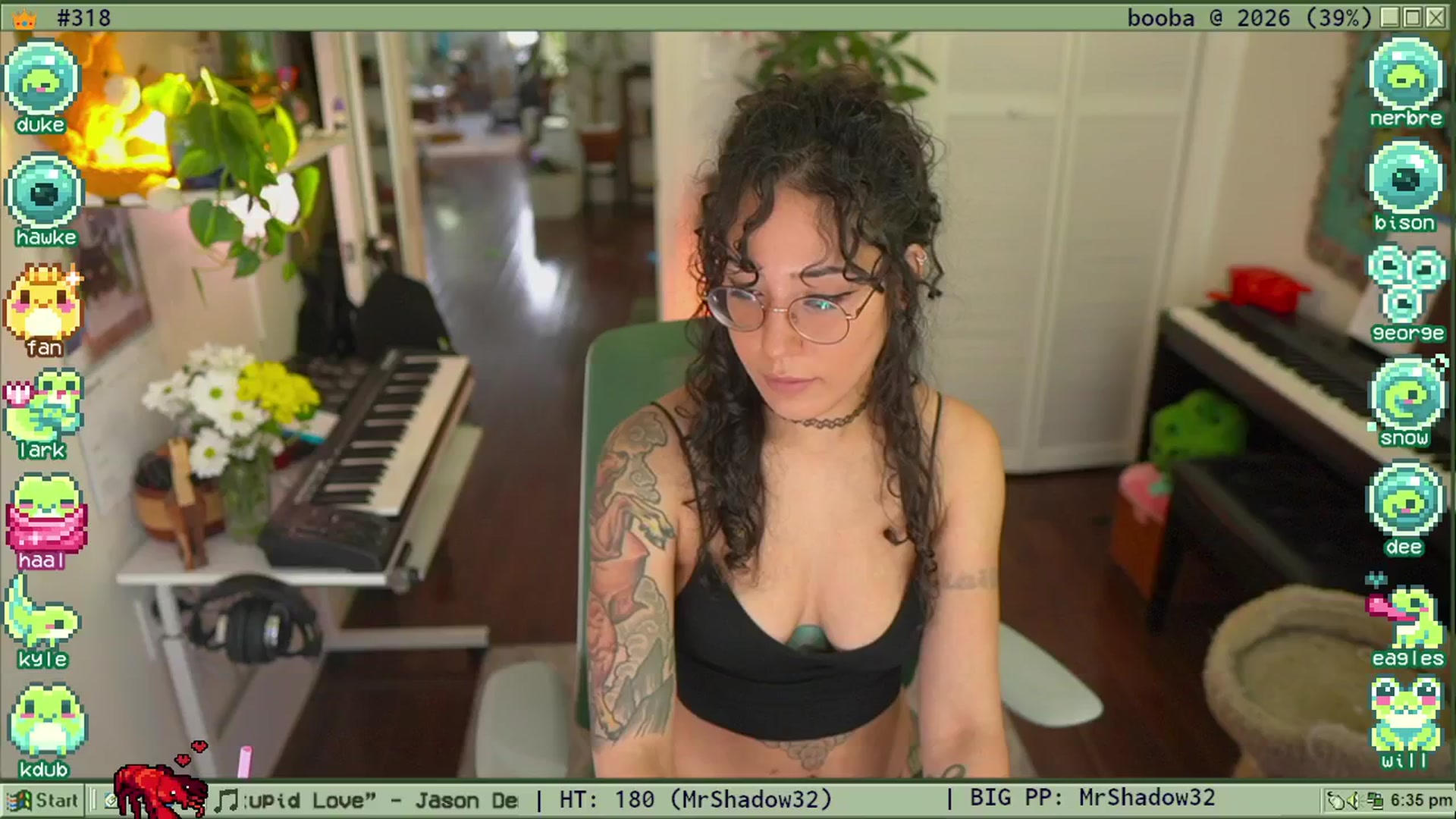 Gallery image thumbnail from TERRA's myfreecams stream on, 03/28/2025, 22:53 image 15 of 20