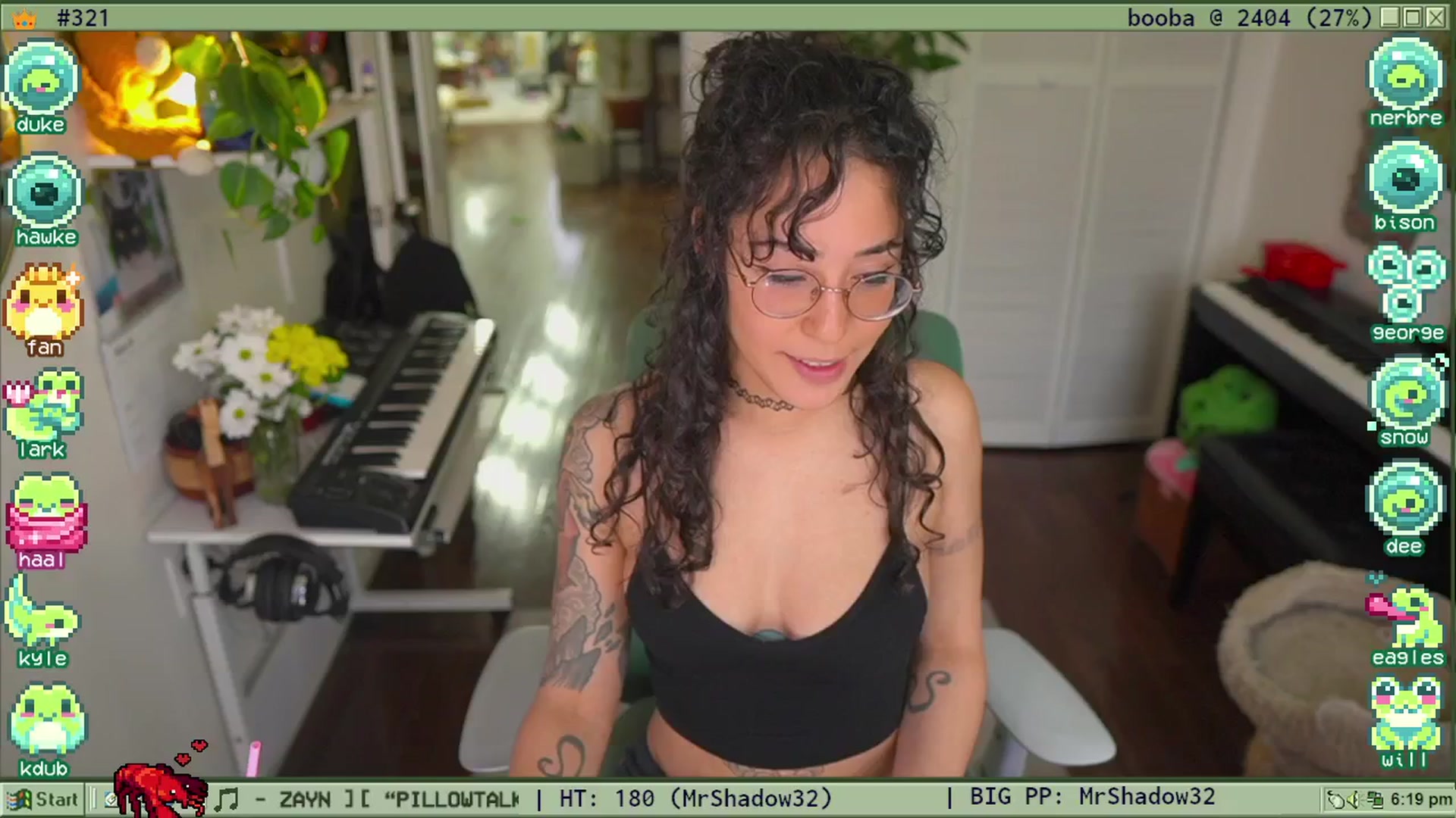 Gallery image thumbnail from TERRA's myfreecams stream on, 03/28/2025, 22:53 image 9 of 20