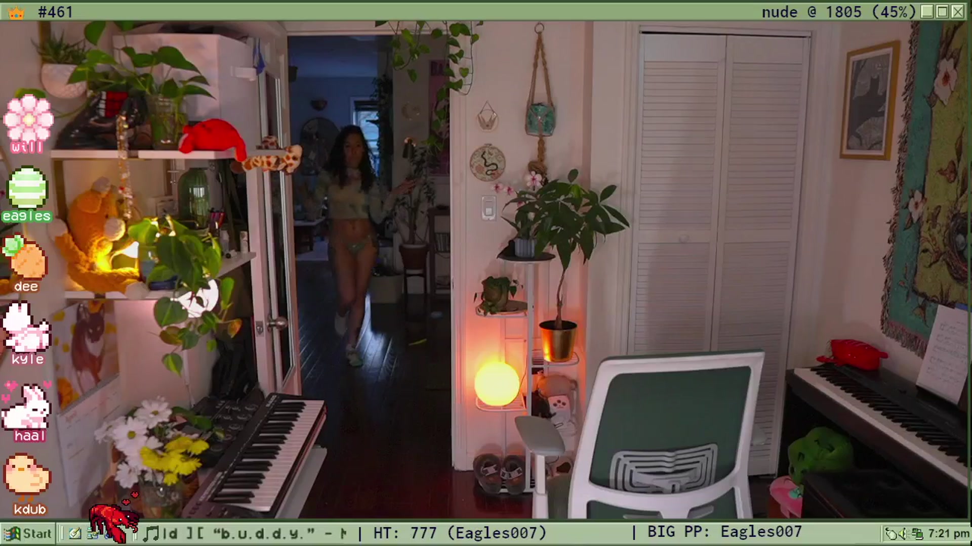 Gallery image thumbnail from TERRA's myfreecams stream on, 04/05/2025, 24:33 image 13 of 20