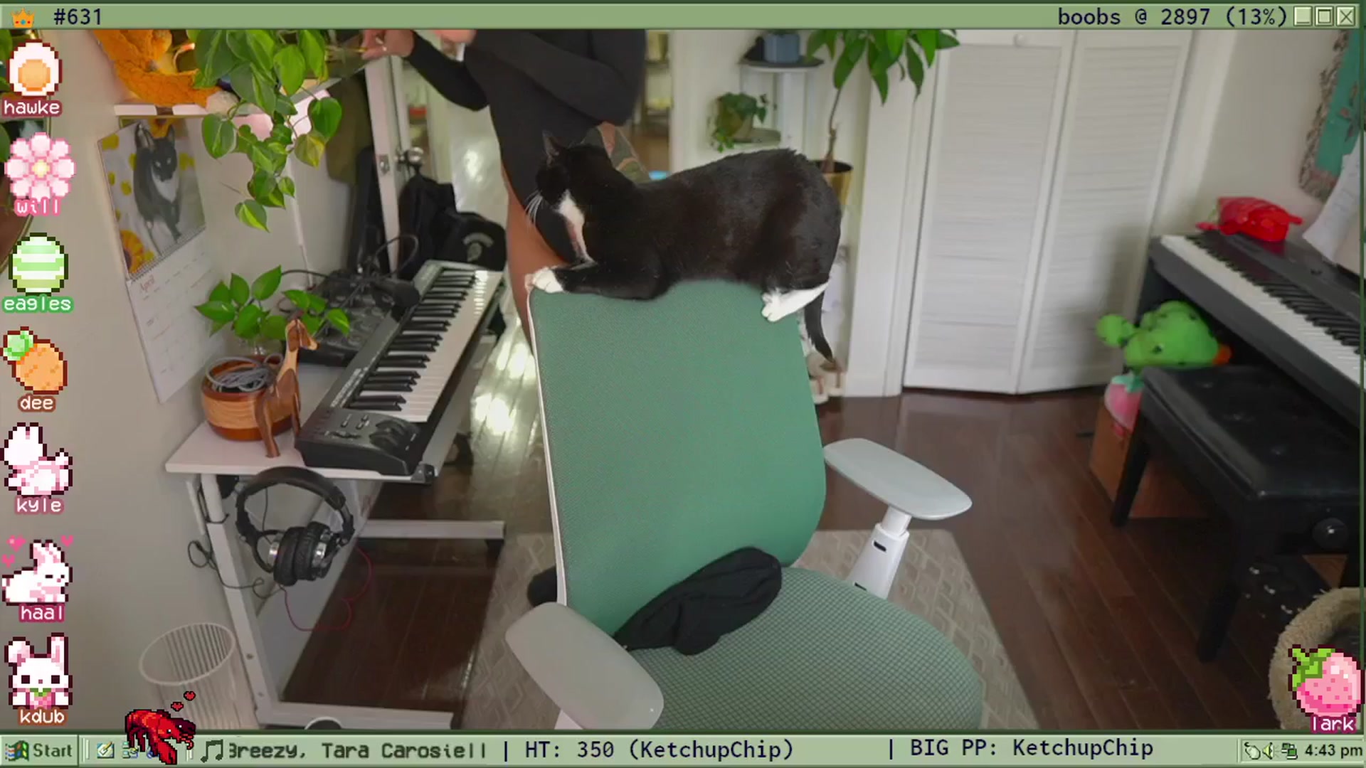 Gallery image thumbnail from TERRA's myfreecams stream on, 04/18/2025, 22:06 image 3 of 20