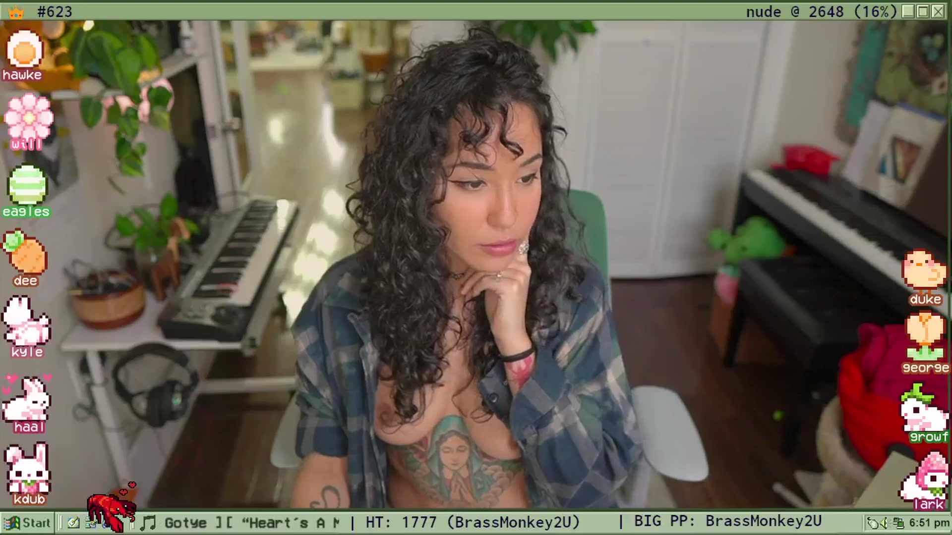 Gallery image thumbnail from TERRA's myfreecams stream on, 04/26/2025, 24:12 image 14 of 20