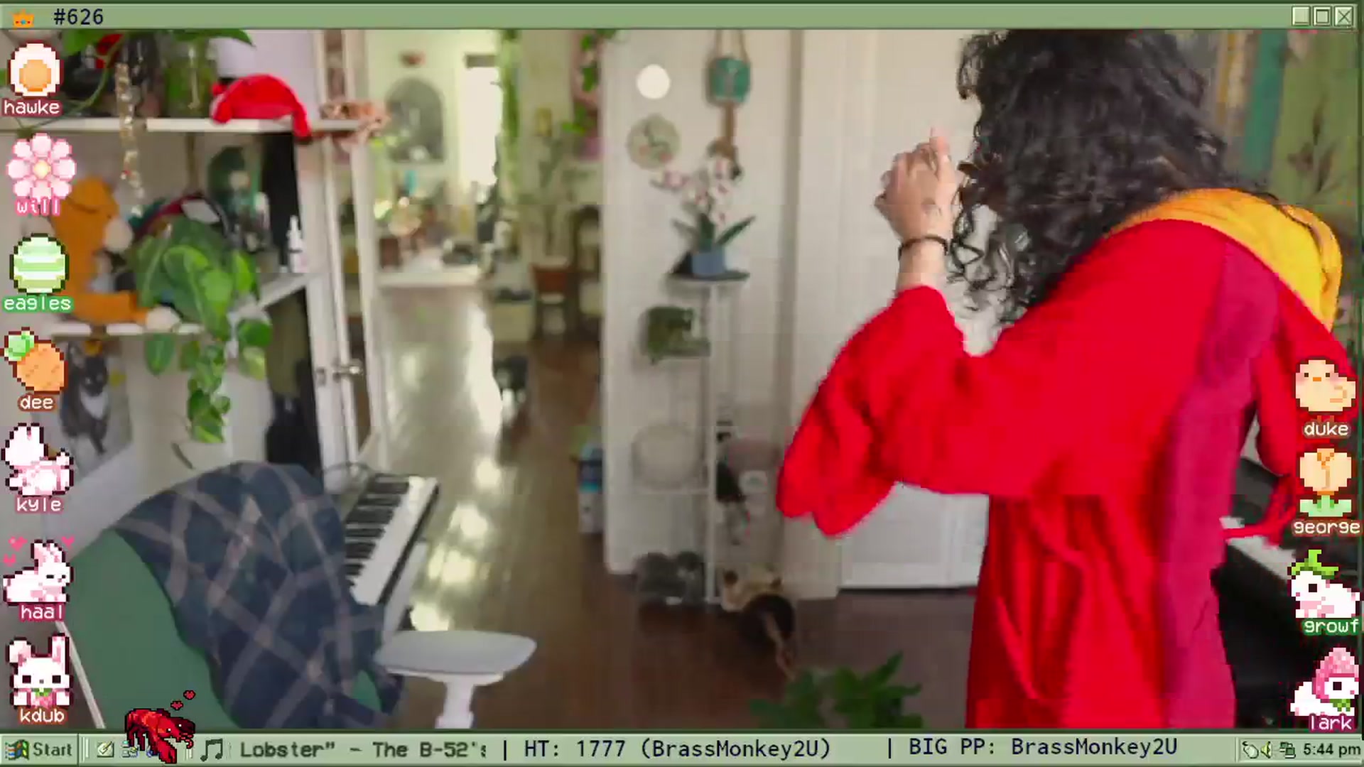 Gallery image thumbnail from TERRA's myfreecams stream on, 04/26/2025, 24:12 image 7 of 20