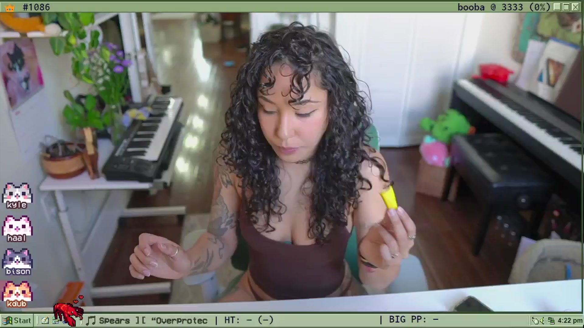 Gallery image thumbnail from TERRA's myfreecams stream on, 05/02/2025, 21:10 image 3 of 20