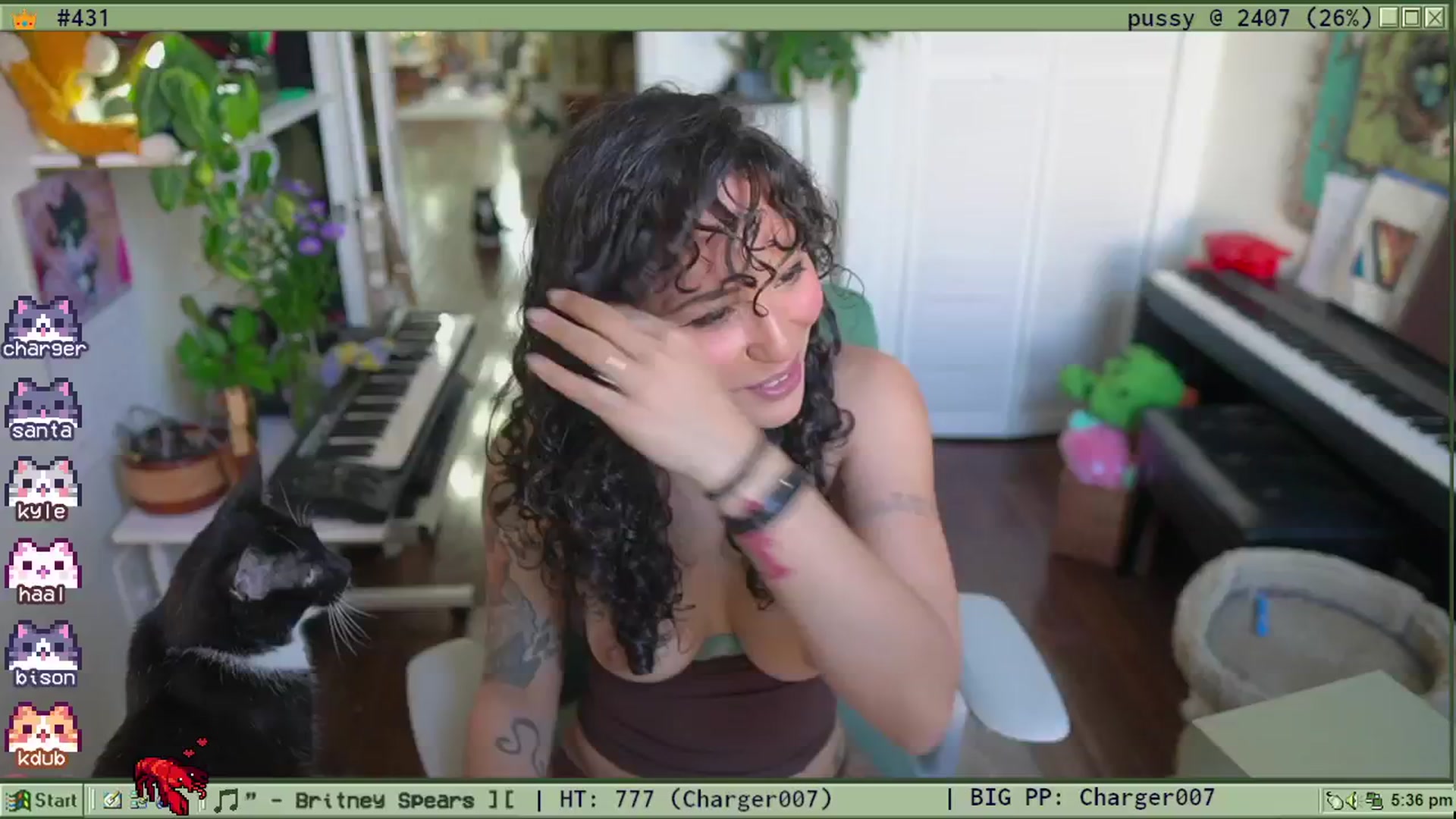 Gallery image thumbnail from TERRA's myfreecams stream on, 05/02/2025, 23:33 image 3 of 20