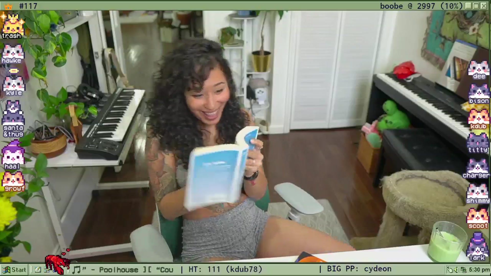 Gallery image thumbnail from TERRA's myfreecams stream on, 05/30/2025, 23:10 image 9 of 20