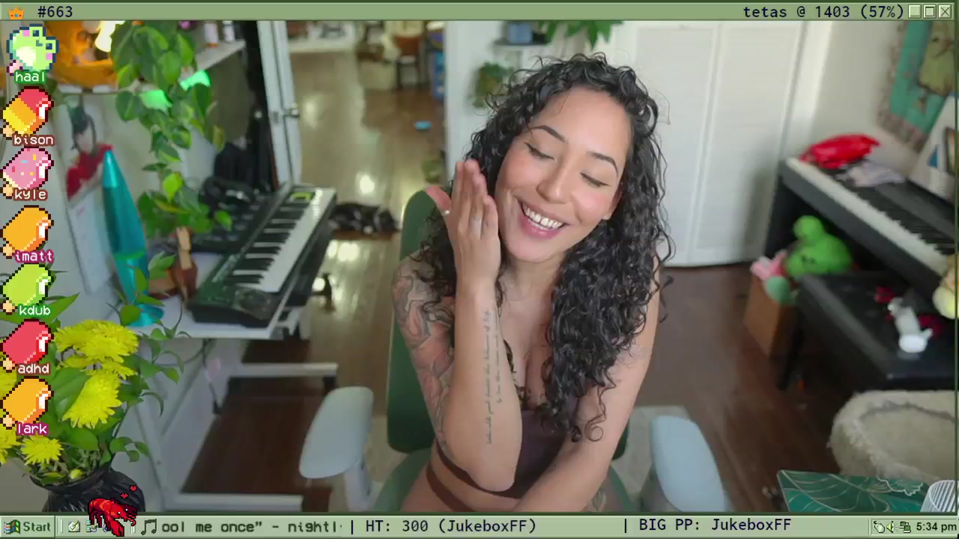 Gallery image thumbnail from TERRA's myfreecams stream on, 06/13/2025, 21:40 image 20 of 20
