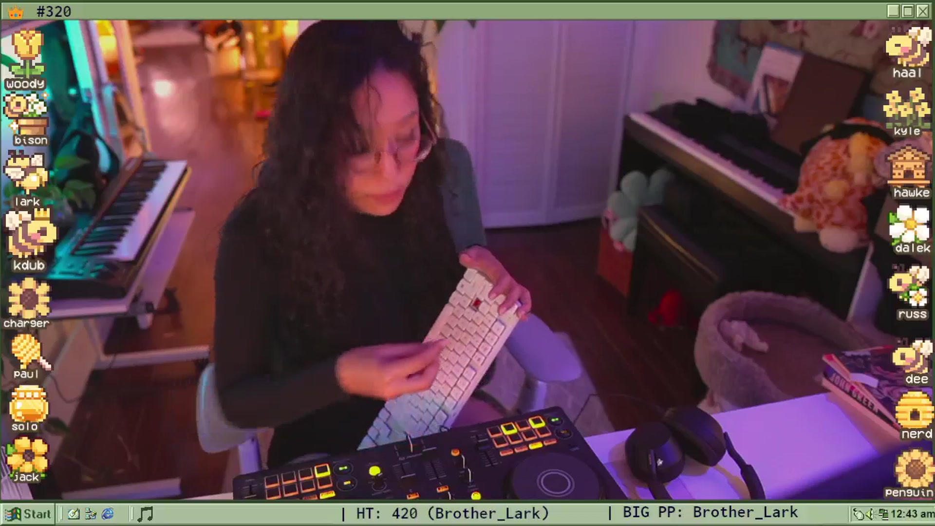 Gallery image thumbnail from TERRA's myfreecams stream on, 08/30/2025, 04:54 image 19 of 20