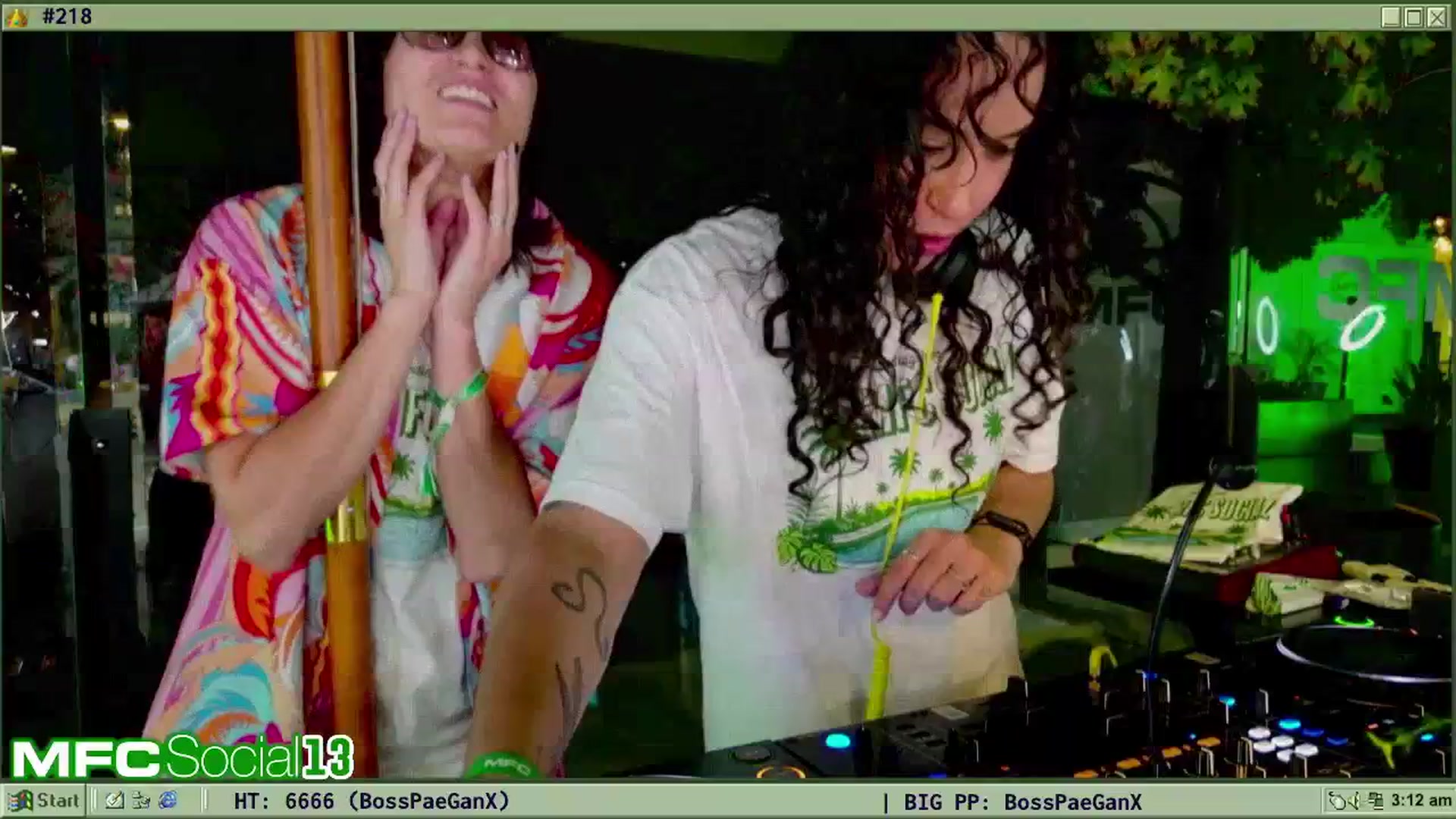 Gallery image thumbnail from TERRA's myfreecams stream on, 10/09/2025, 07:37 image 18 of 20