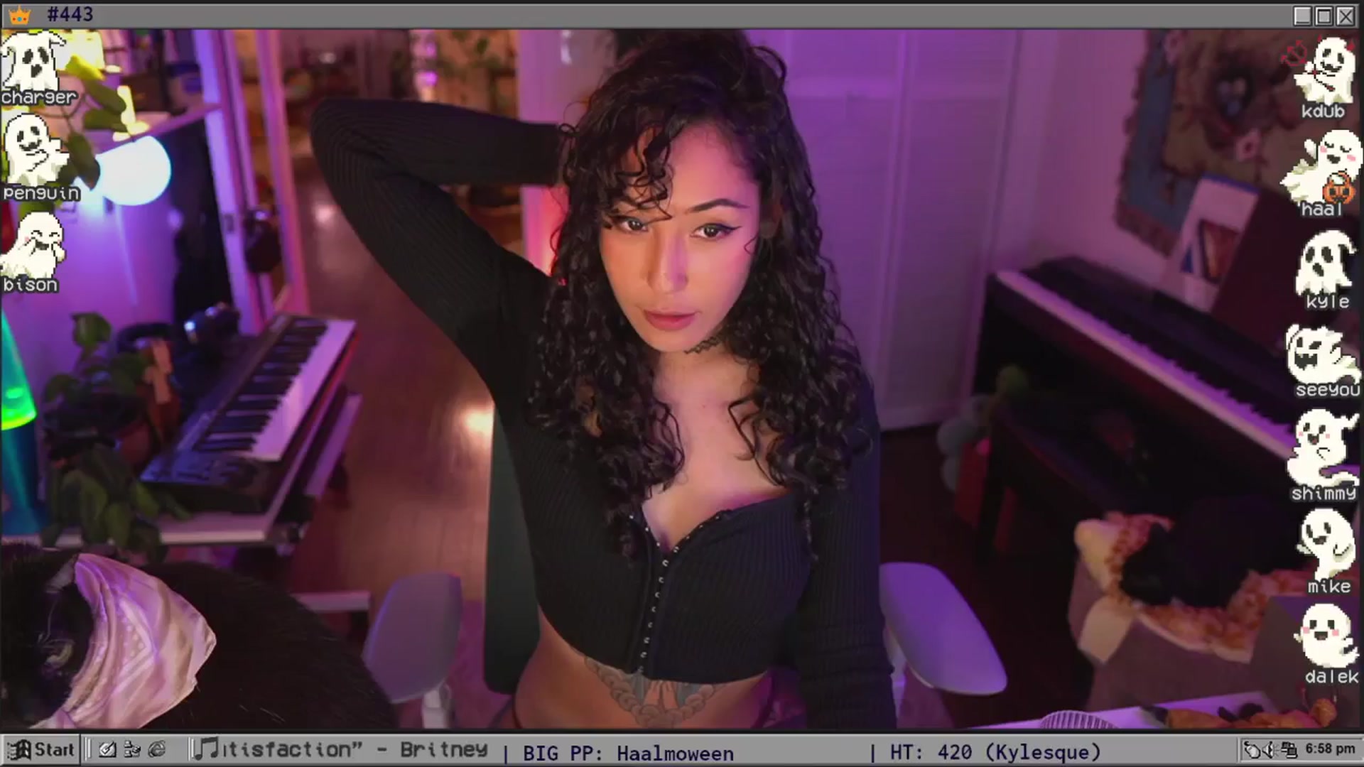 Gallery image thumbnail from TERRA's myfreecams stream on, 10/25/2025, 24:03 image 1 of 20