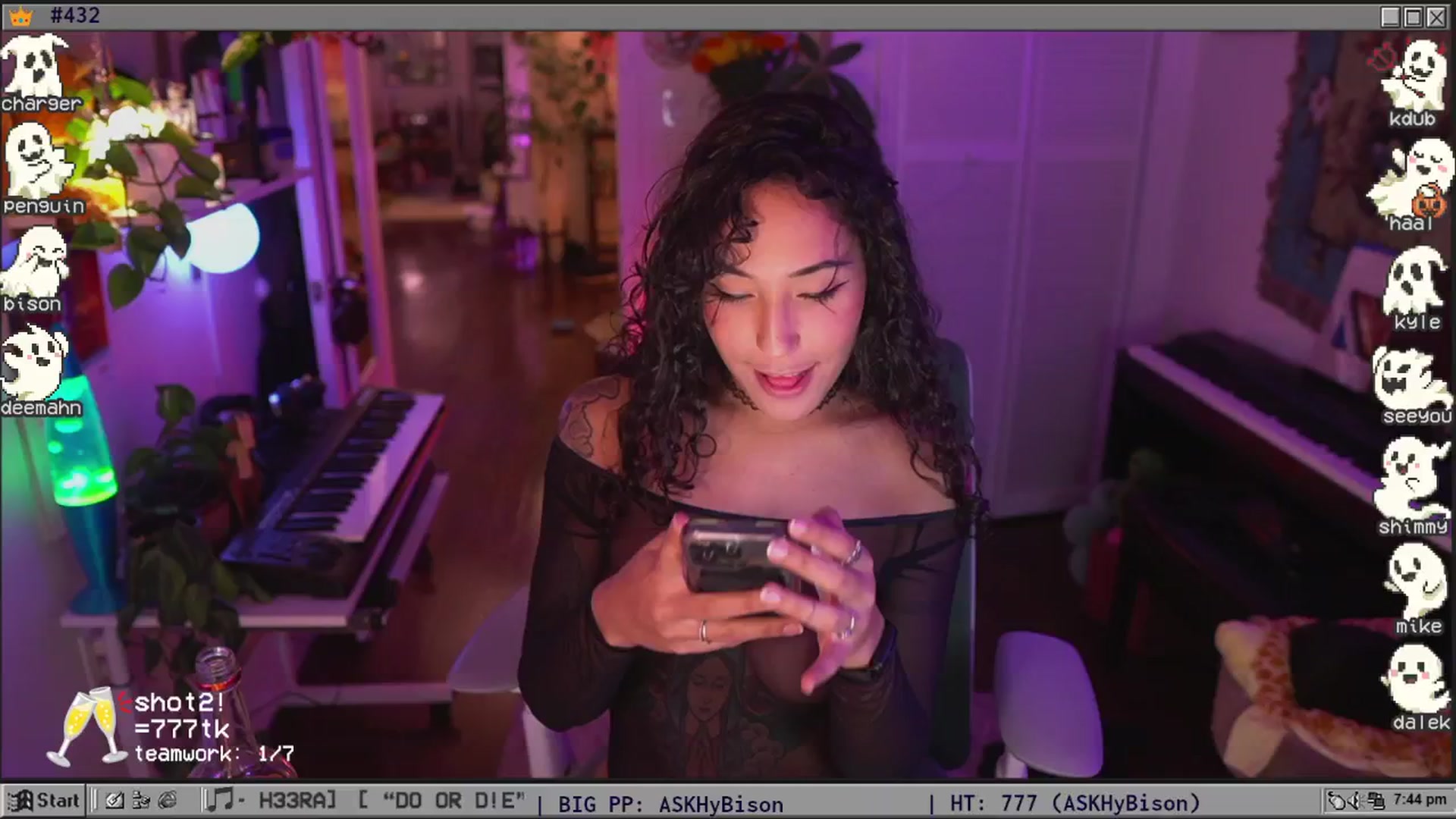 Gallery image thumbnail from TERRA's myfreecams stream on, 10/25/2025, 24:03 image 16 of 20