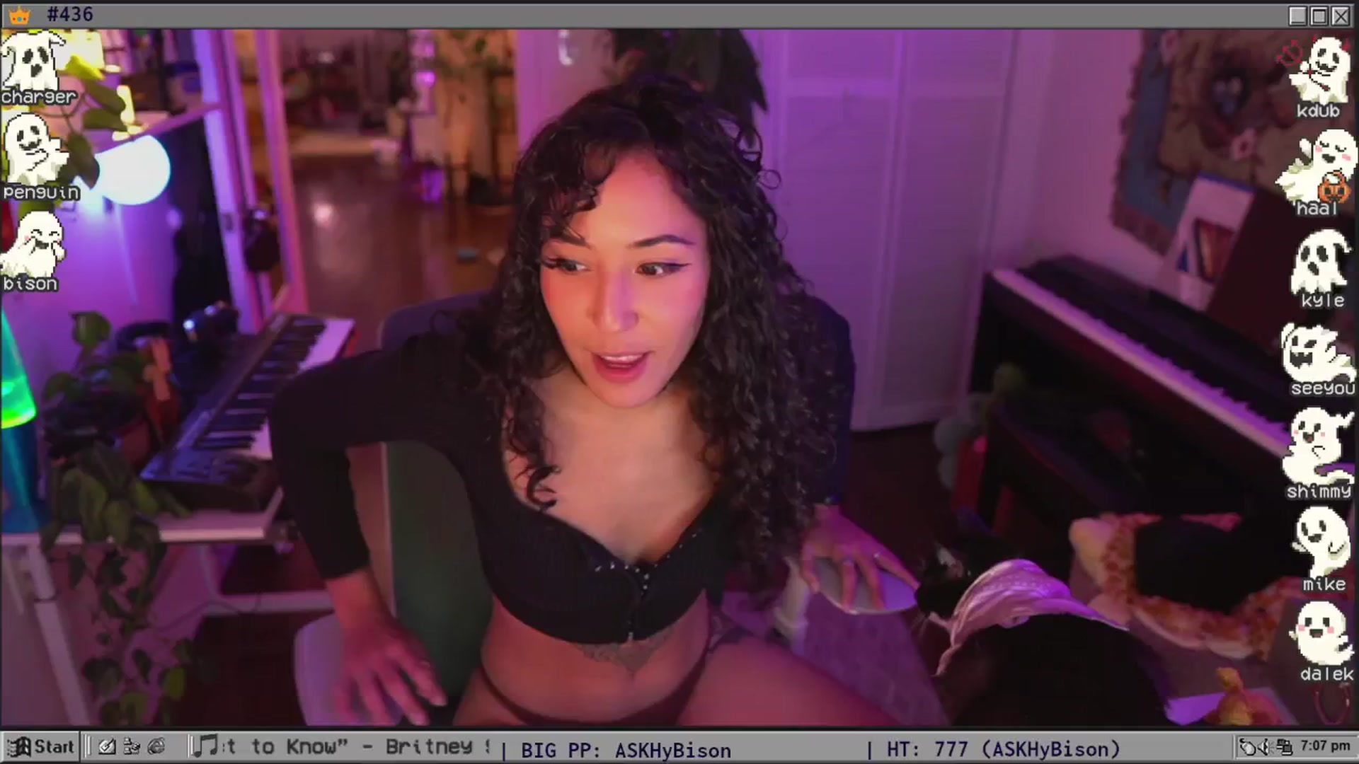 Gallery image thumbnail from TERRA's myfreecams stream on, 10/25/2025, 24:03 image 4 of 20