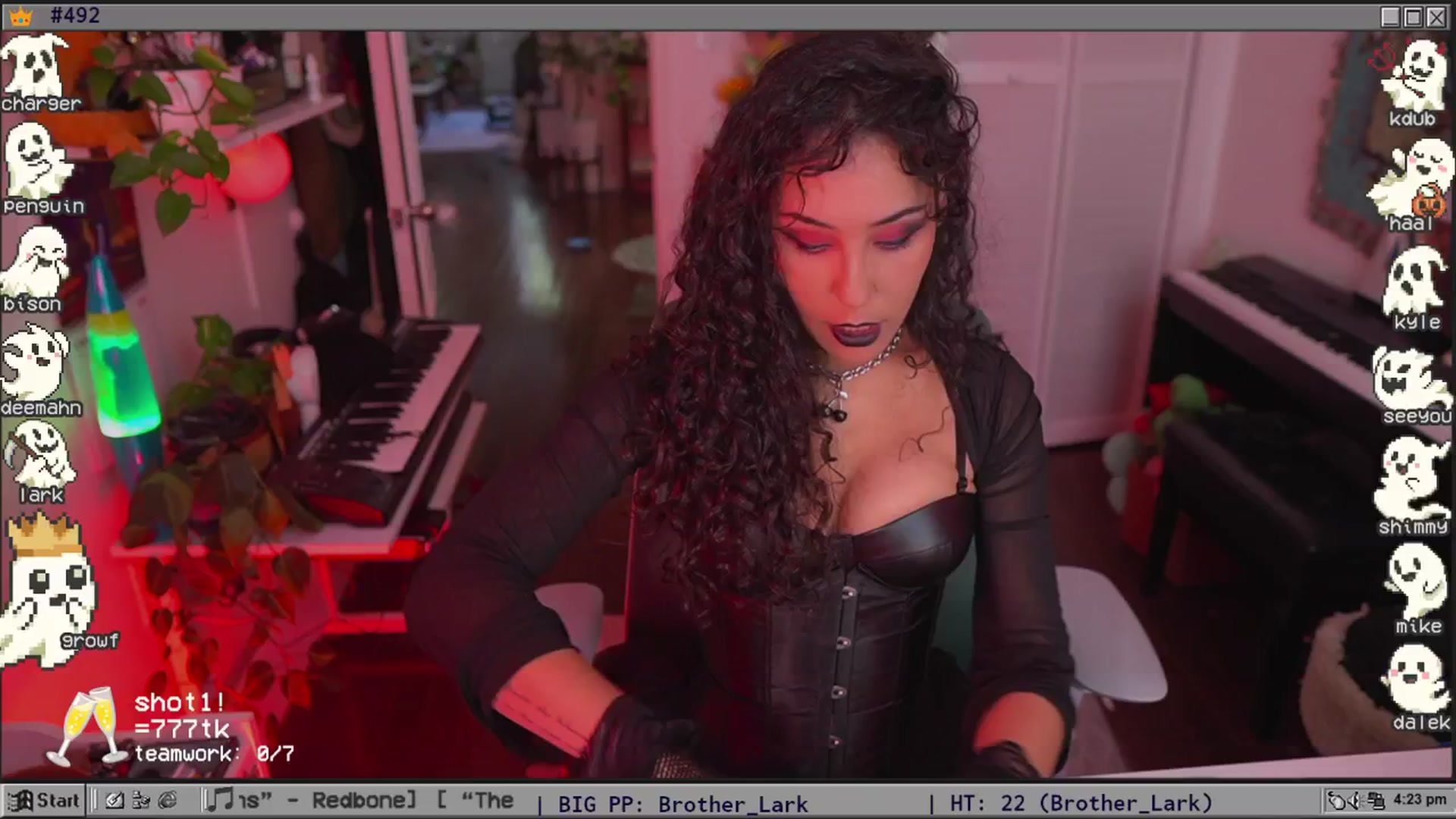 Gallery image thumbnail from TERRA's myfreecams stream on, 10/31/2025, 20:46 image 1 of 20