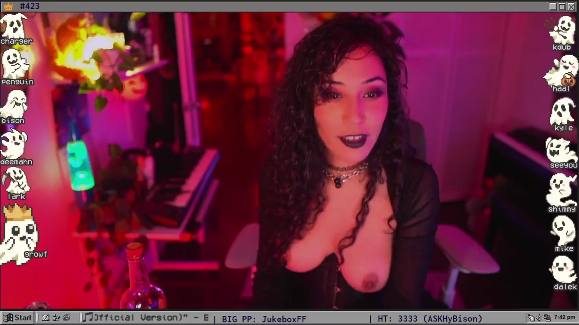 Gallery image thumbnail from TERRA's myfreecams stream on, 11/01/2025, 01:11 image 14 of 20