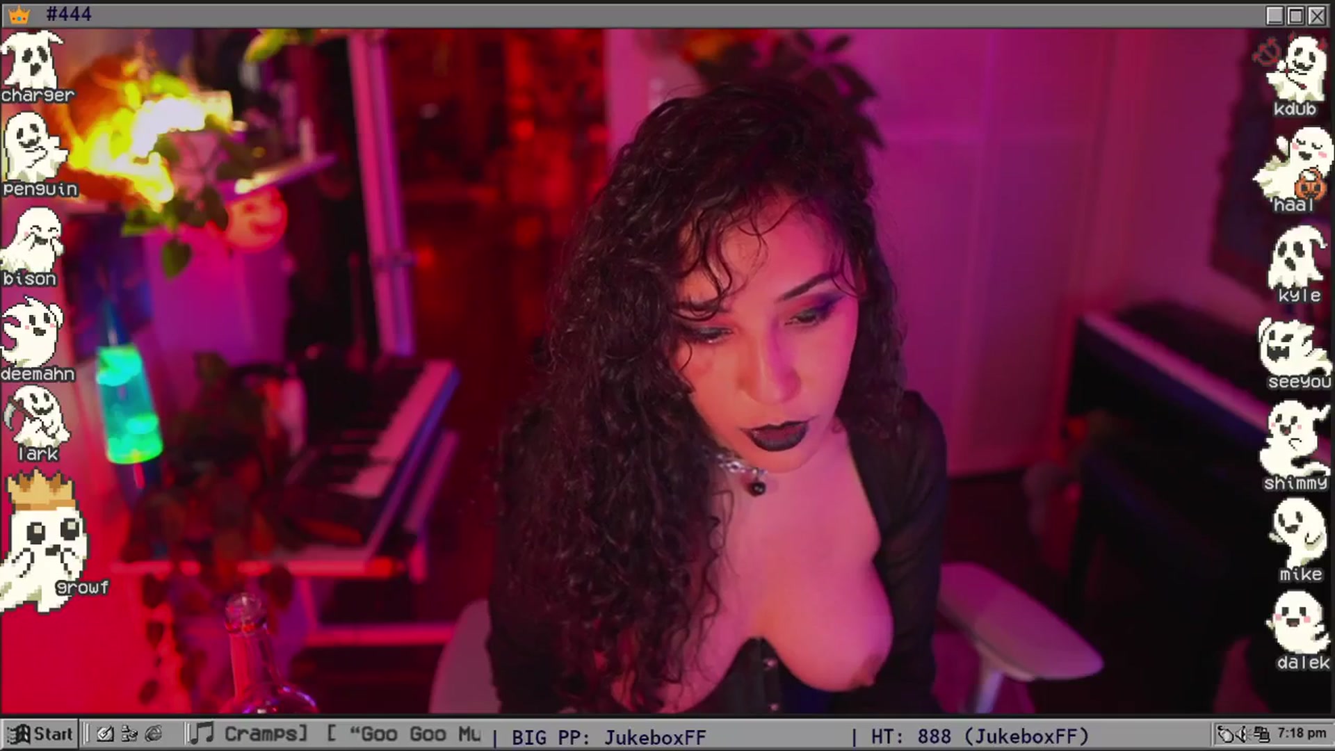 Gallery image thumbnail from TERRA's myfreecams stream on, 11/01/2025, 01:11 image 12 of 20