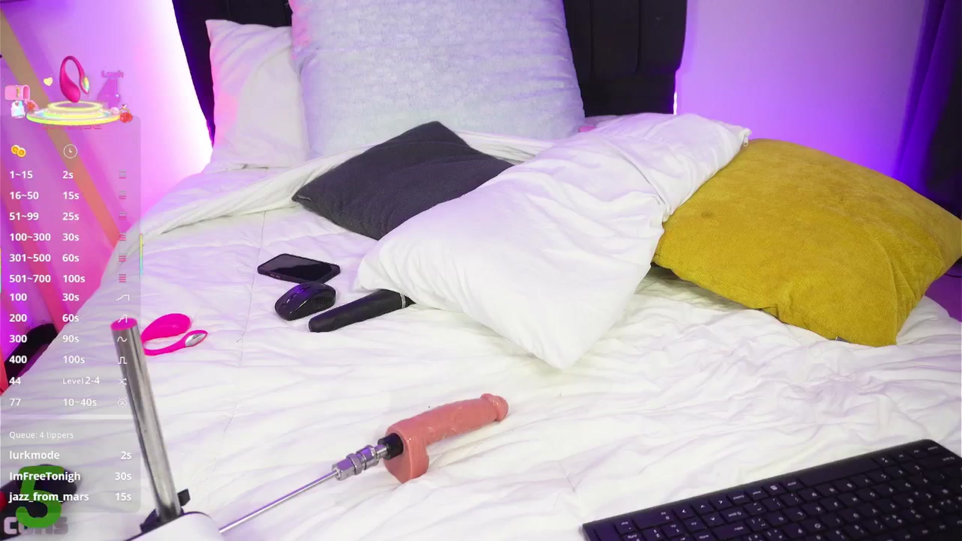 Gallery image thumbnail from THE_BAD_ANNA's myfreecams stream on, 03/25/2025, 04:04 image 2 of 20
