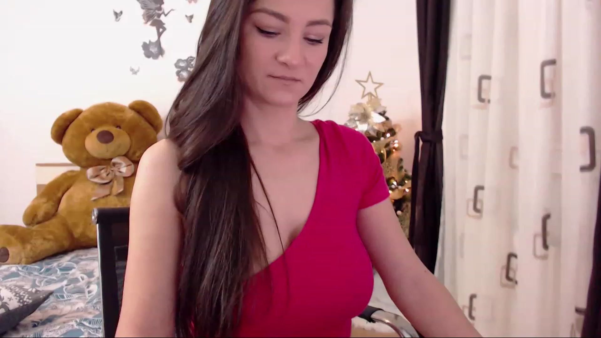 Gallery image thumbnail from THE_Lory's myfreecams stream on, 12/05/2022, 22:34 image 17 of 20