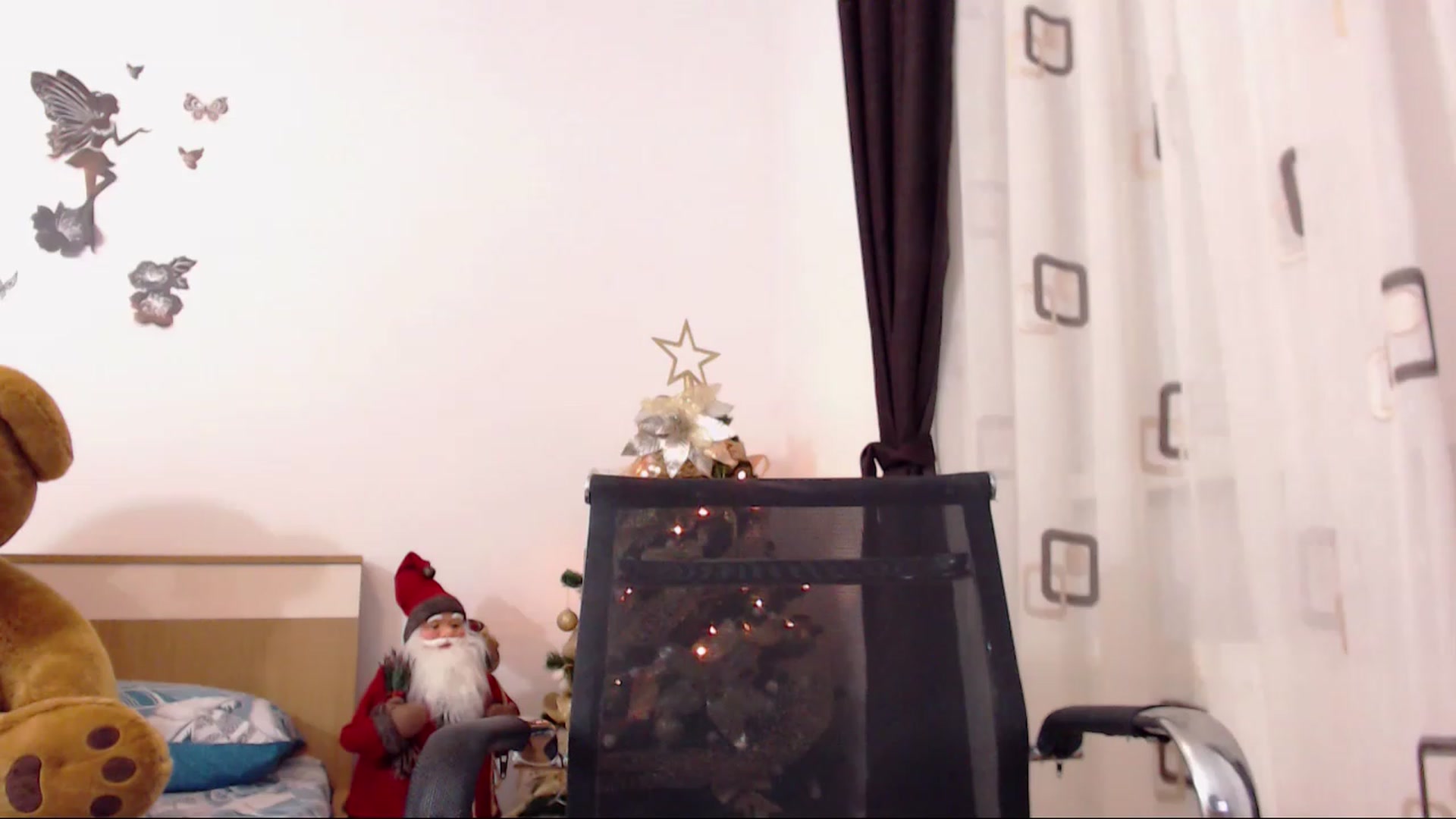 Gallery image thumbnail from THE_Lory's myfreecams stream on, 12/09/2022, 01:55 image 7 of 20