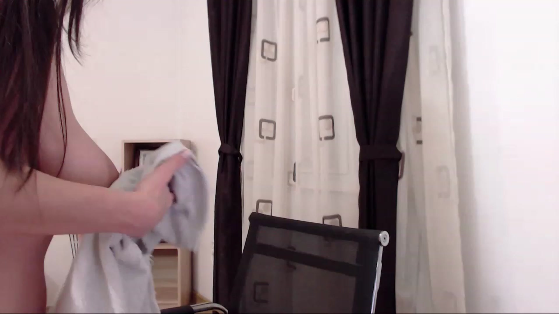 Gallery image thumbnail from THE_Lory's myfreecams stream on, 02/15/2023, 02:40 image 11 of 20