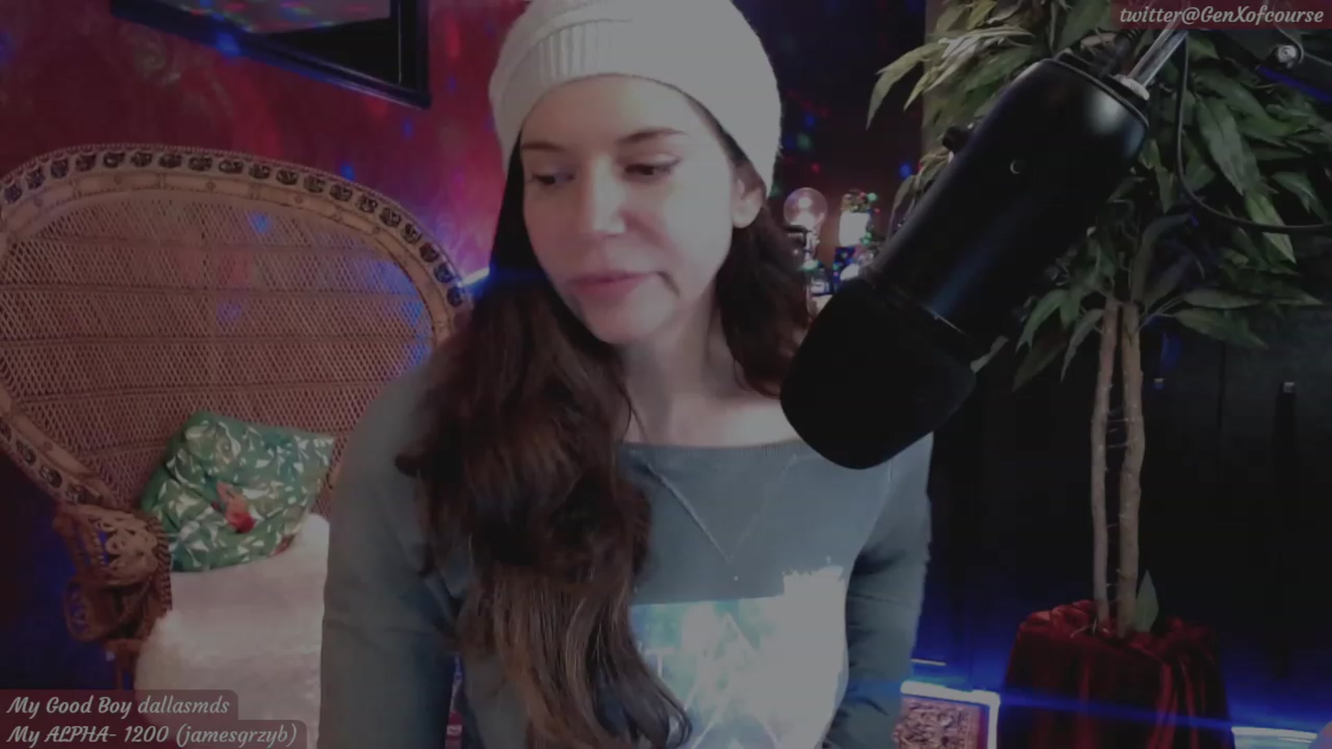 Gallery image thumbnail from THE_RED_ROOM's myfreecams stream on, 11/18/2022, 01:33 image 10 of 20