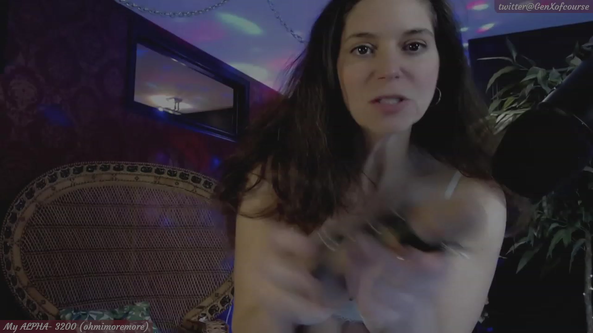 Gallery image thumbnail from THE_RED_ROOM's myfreecams stream on, 11/21/2022, 04:30 image 3 of 20