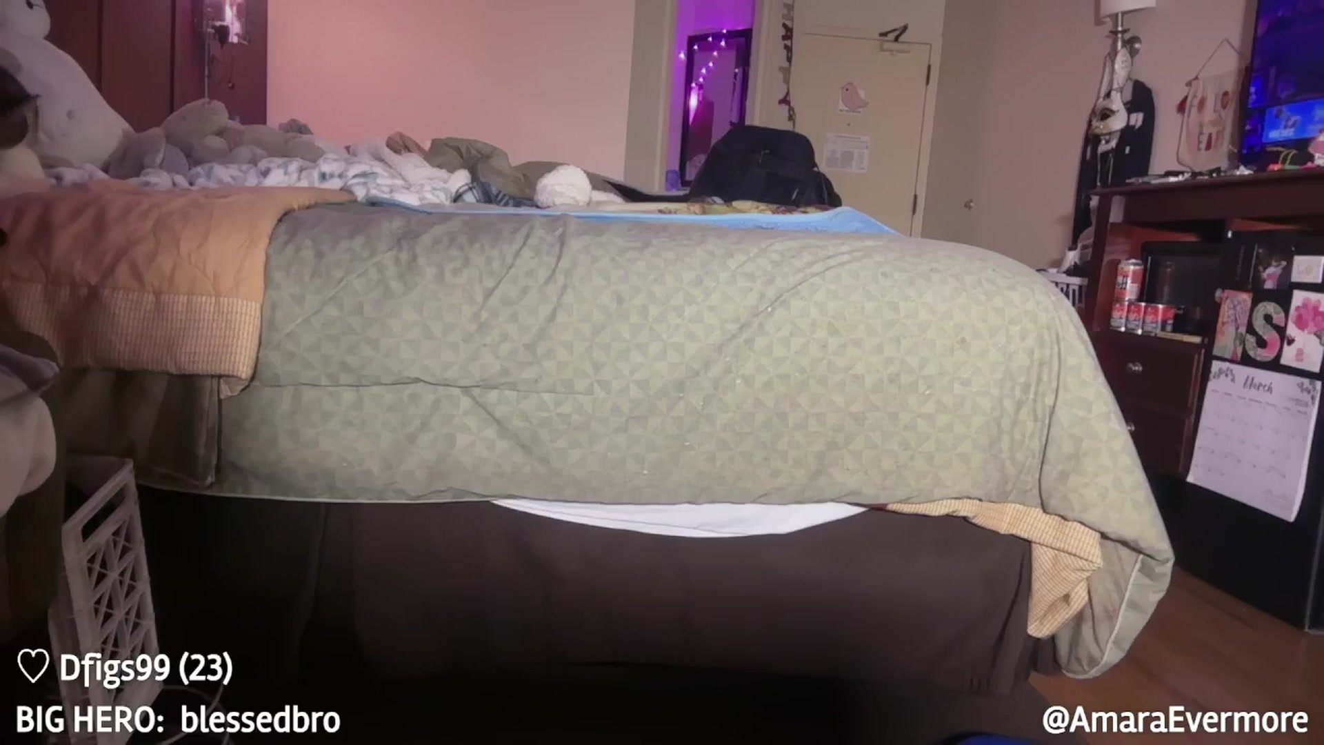 Gallery image thumbnail from THEspot's myfreecams stream on, 03/23/2026, 03:39 image 7 of 20
