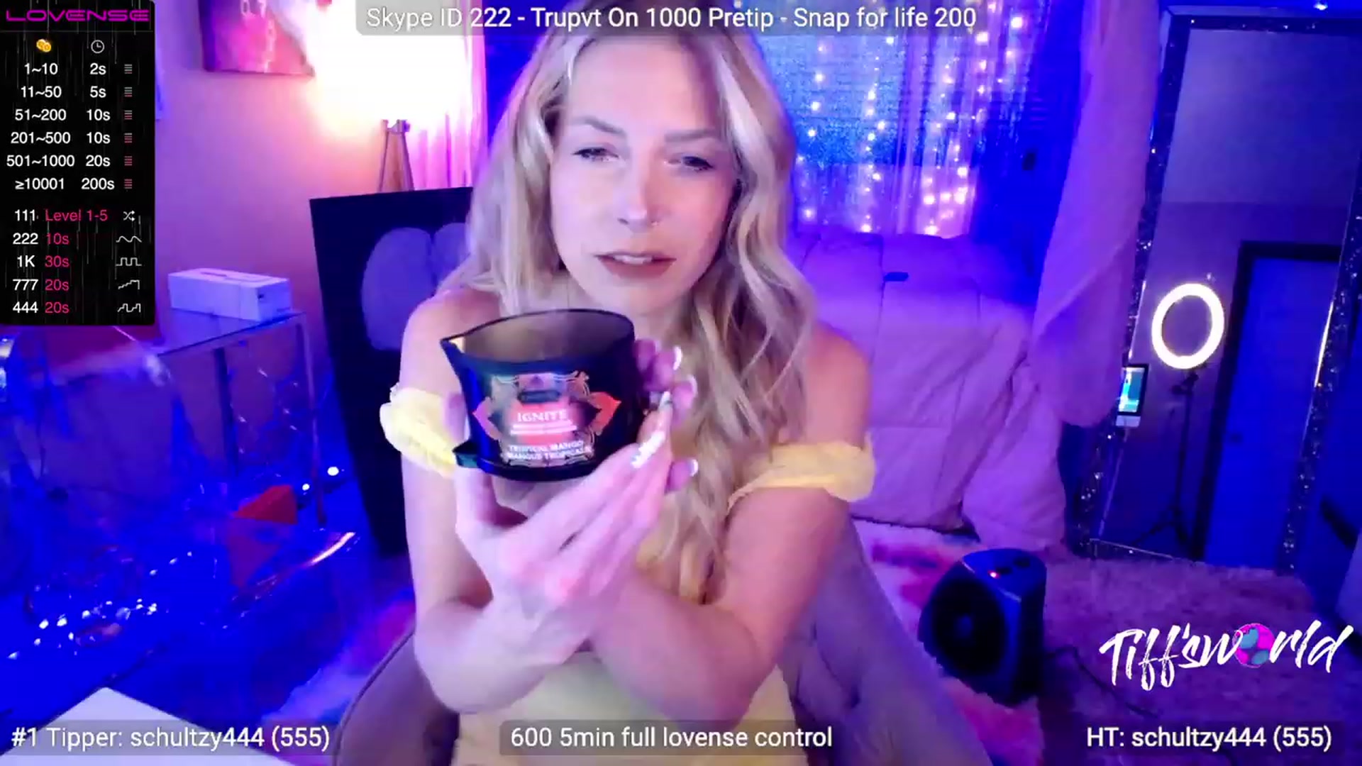 Gallery image thumbnail from TIFFSWORLD's myfreecams stream on, 03/29/2023, 05:47 image 14 of 20
