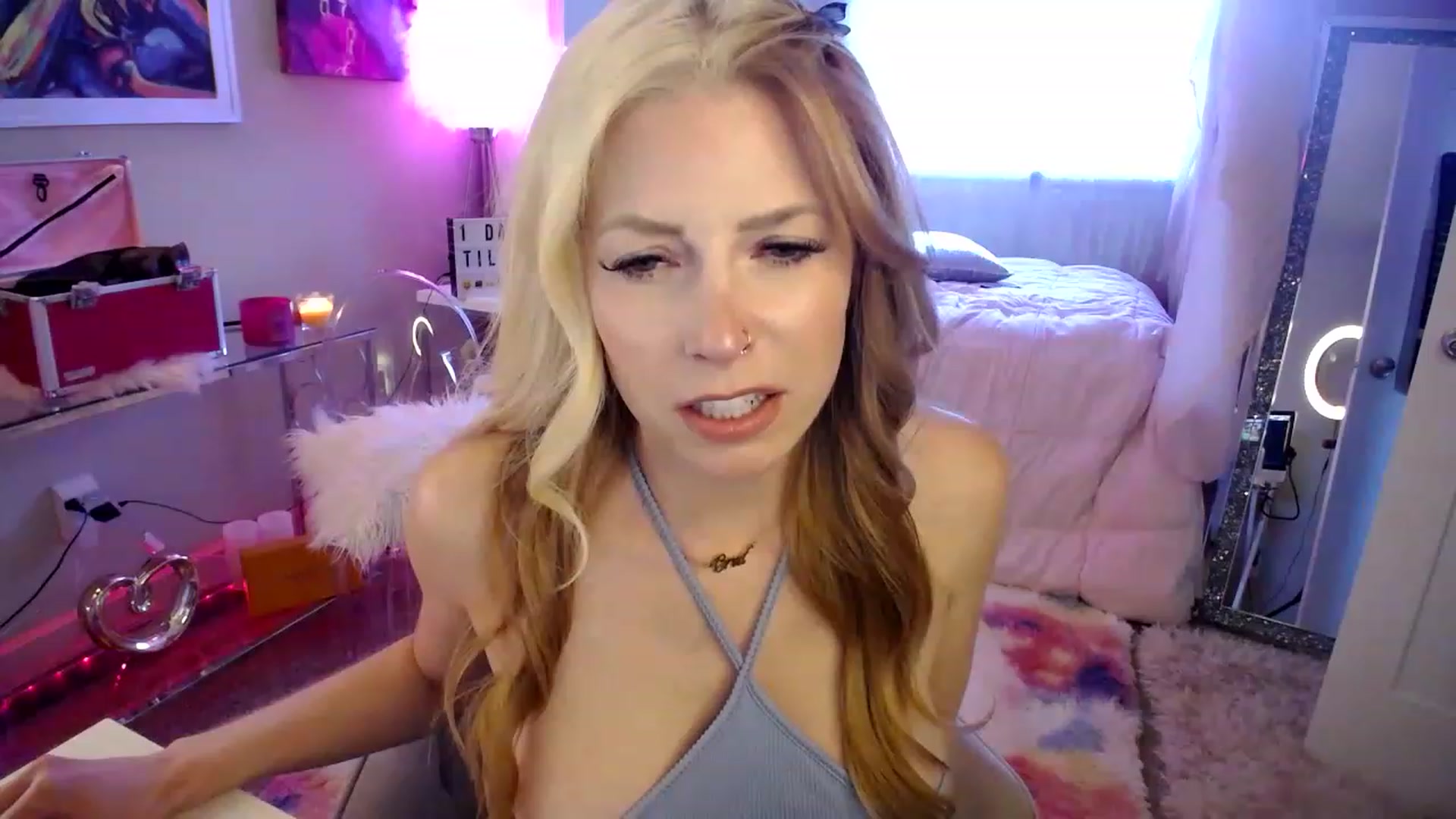 Gallery image thumbnail from TIFFSWORLD's myfreecams stream on, 05/02/2023, 20:41 image 14 of 20