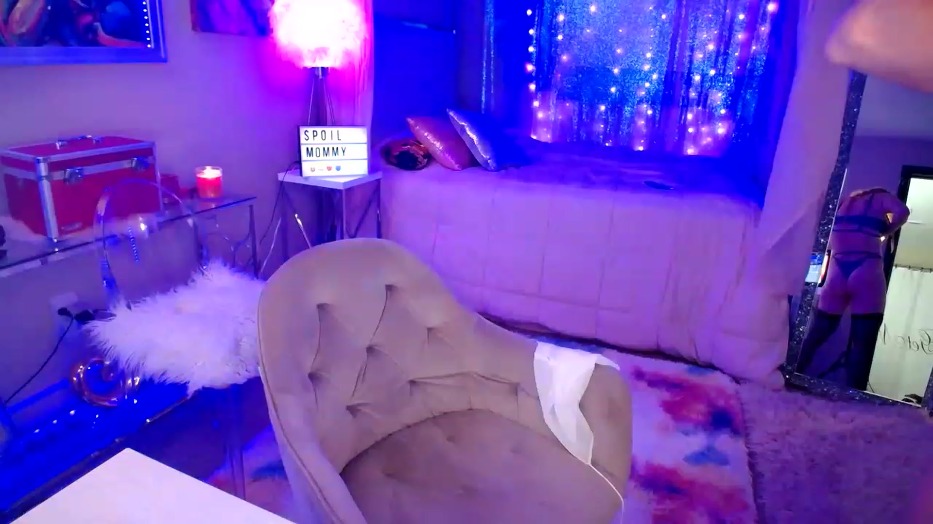 Gallery image thumbnail from TIFFSWORLD's myfreecams stream on, 05/14/2023, 06:47 image 13 of 20