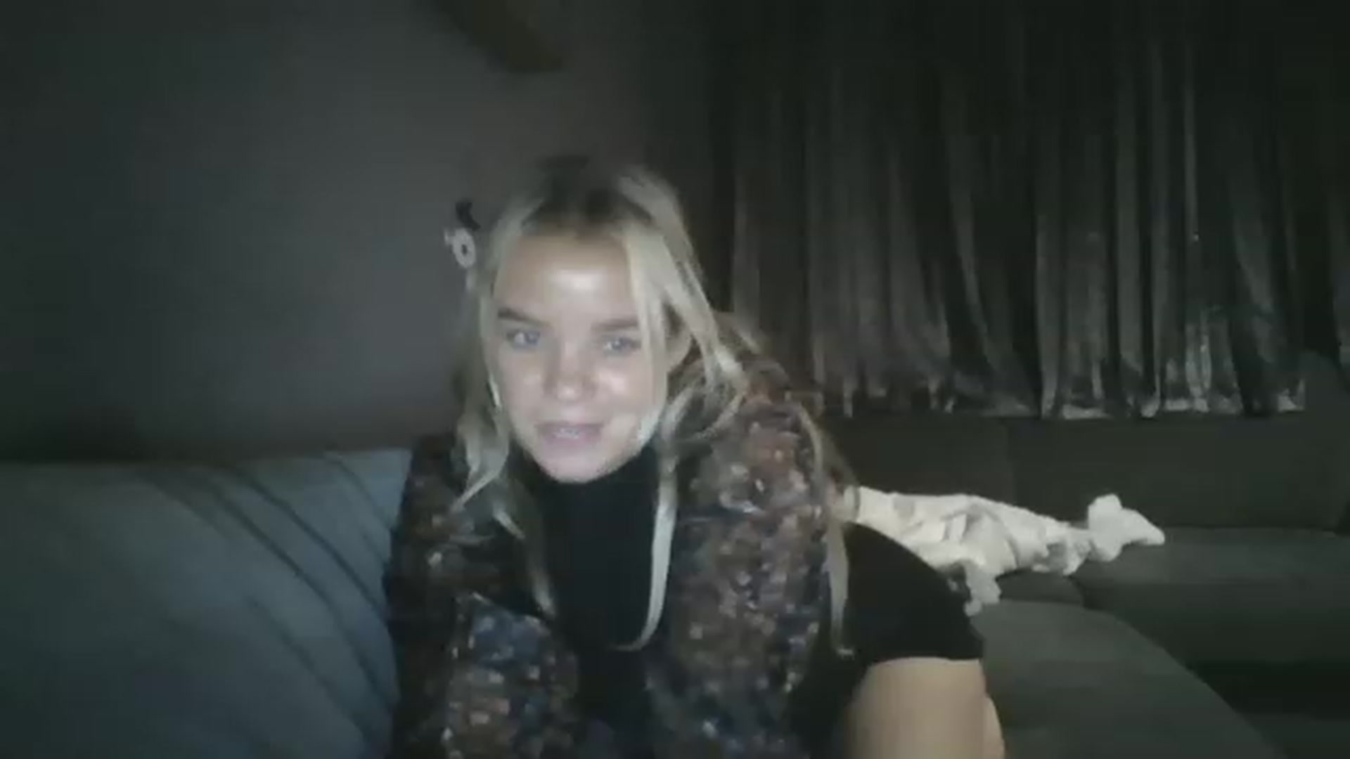 Gallery image thumbnail from TILLY2021's myfreecams stream on, 12/01/2022, 22:22 image 8 of 20