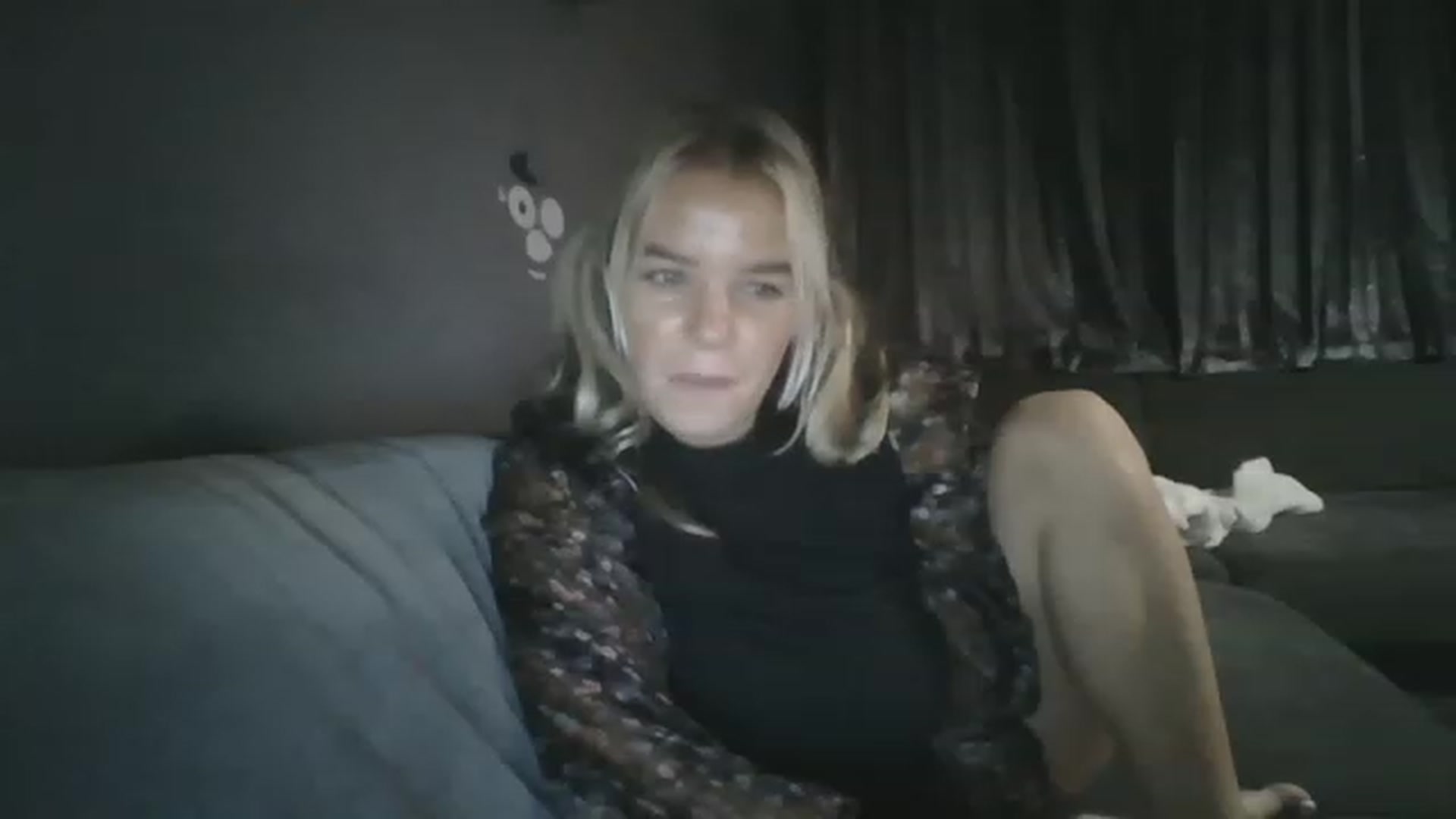 Gallery image thumbnail from TILLY2021's myfreecams stream on, 12/01/2022, 22:22 image 14 of 20
