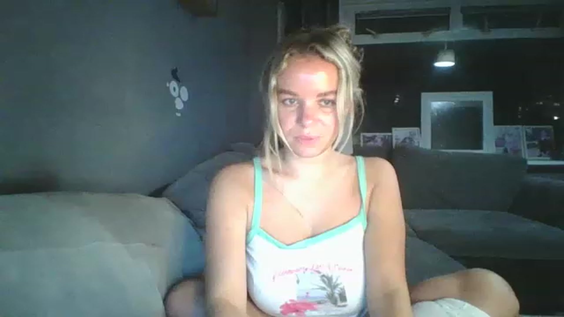 Gallery image thumbnail from TILLY2021's myfreecams stream on, 05/10/2023, 21:33 image 14 of 20