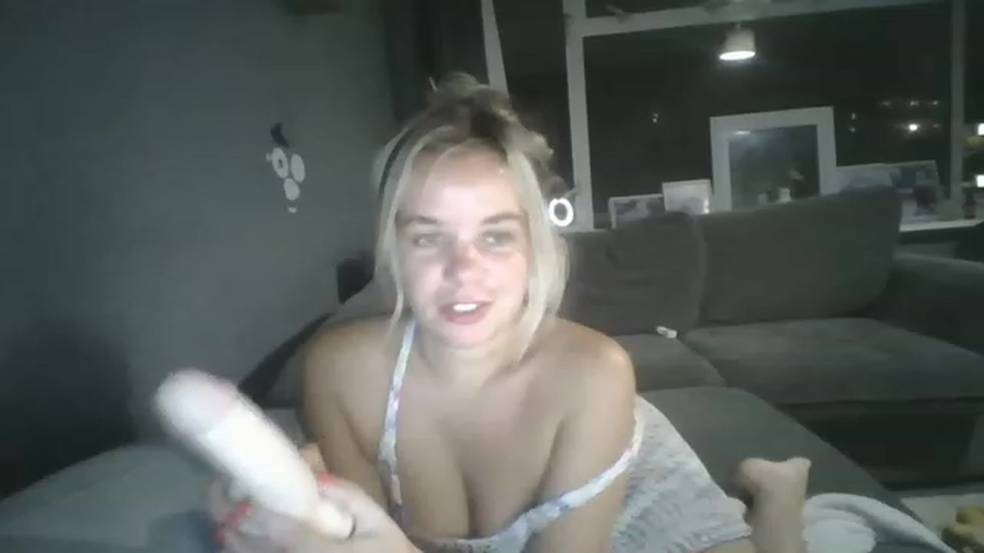 Gallery image thumbnail from TILLY2021's myfreecams stream on, 05/31/2023, 22:33 image 5 of 20
