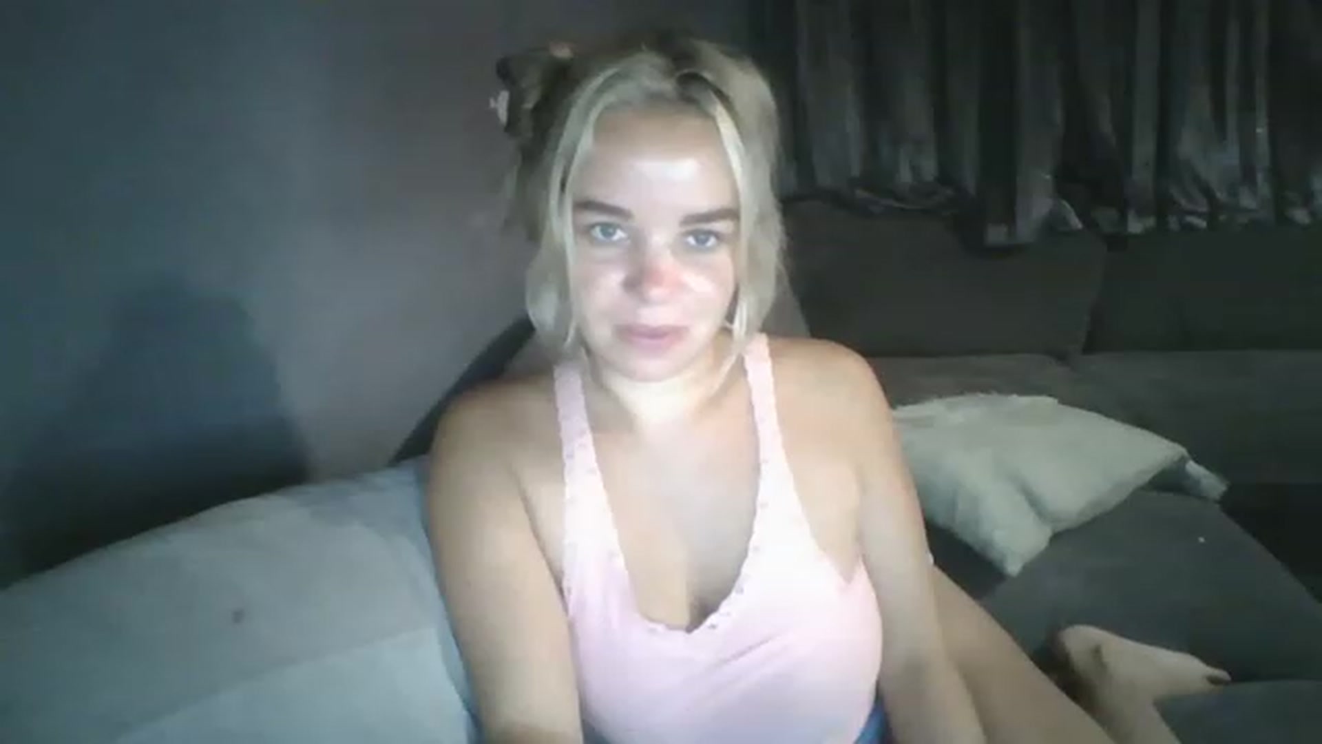Gallery image thumbnail from TILLY2021's myfreecams stream on, 06/12/2023, 22:38 image 16 of 20