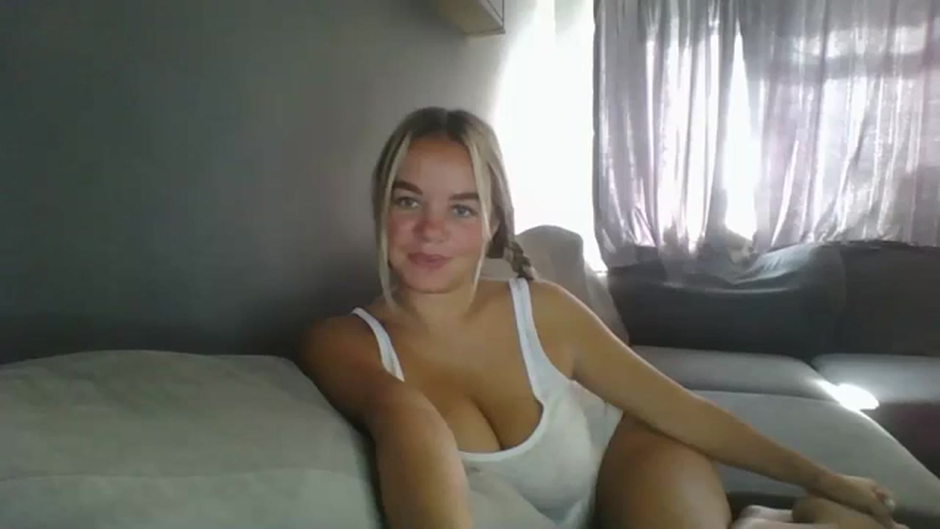Gallery image thumbnail from TILLY2021's myfreecams stream on, 10/10/2023, 11:14 image 1 of 20
