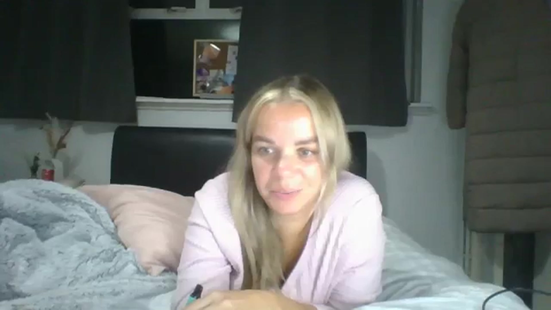 Gallery image thumbnail from TILLY2021's myfreecams stream on, 11/10/2023, 23:29 image 18 of 20