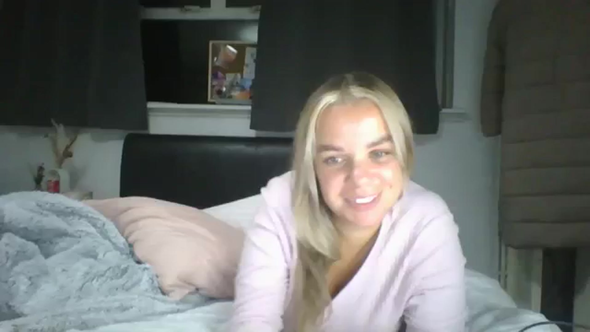 Gallery image thumbnail from TILLY2021's myfreecams stream on, 11/10/2023, 23:29 image 3 of 20