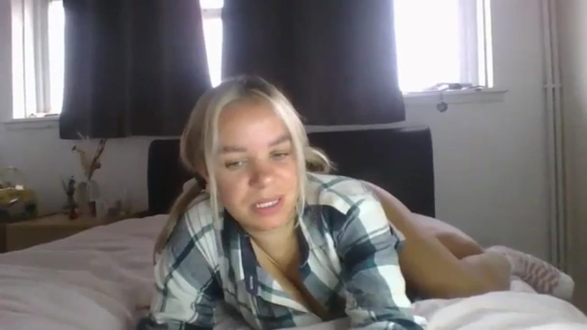 Gallery image thumbnail from TILLY2021's myfreecams stream on, 11/16/2023, 11:56 image 13 of 20