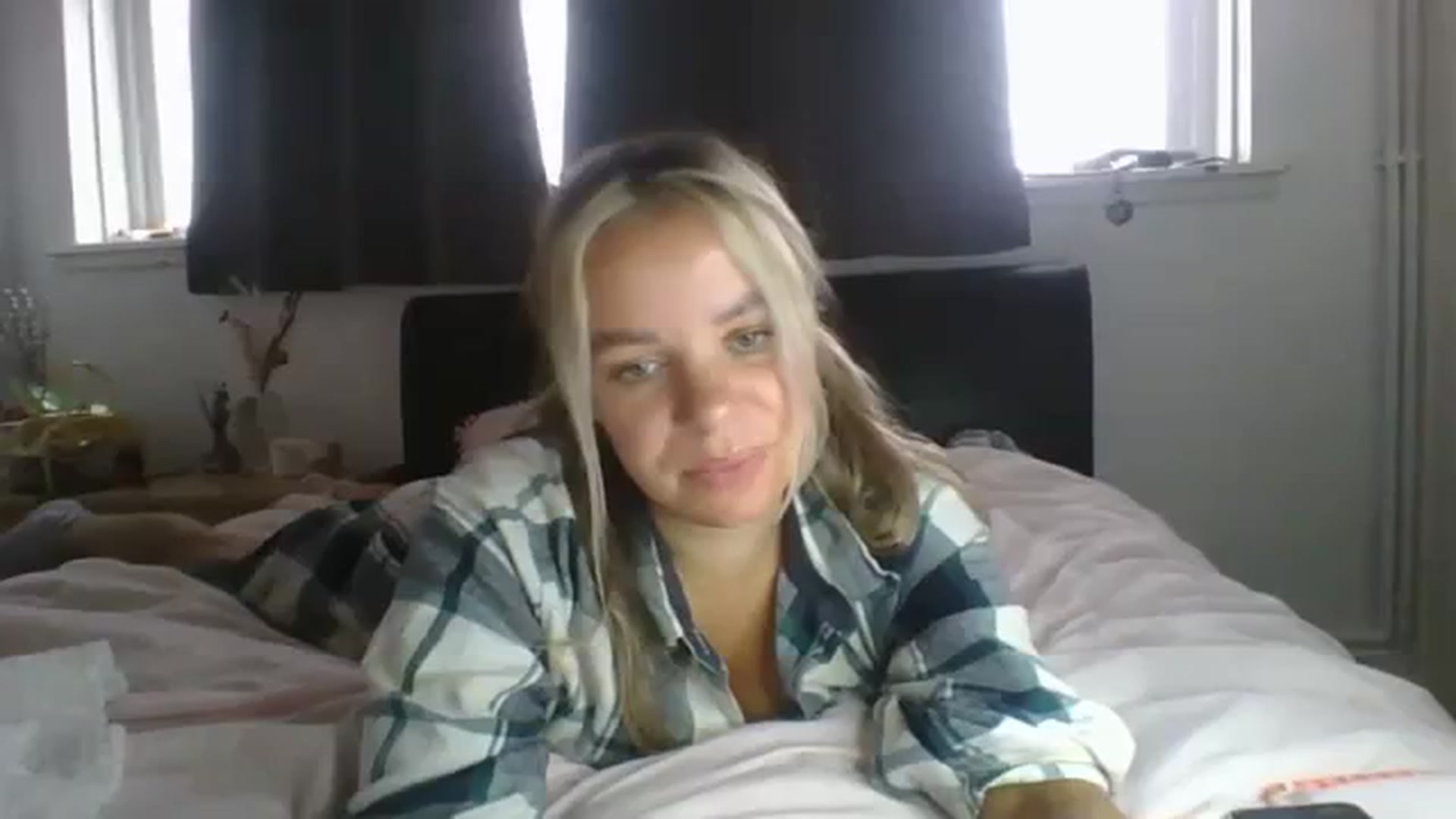 Gallery image thumbnail from TILLY2021's myfreecams stream on, 11/16/2023, 15:18 image 8 of 20