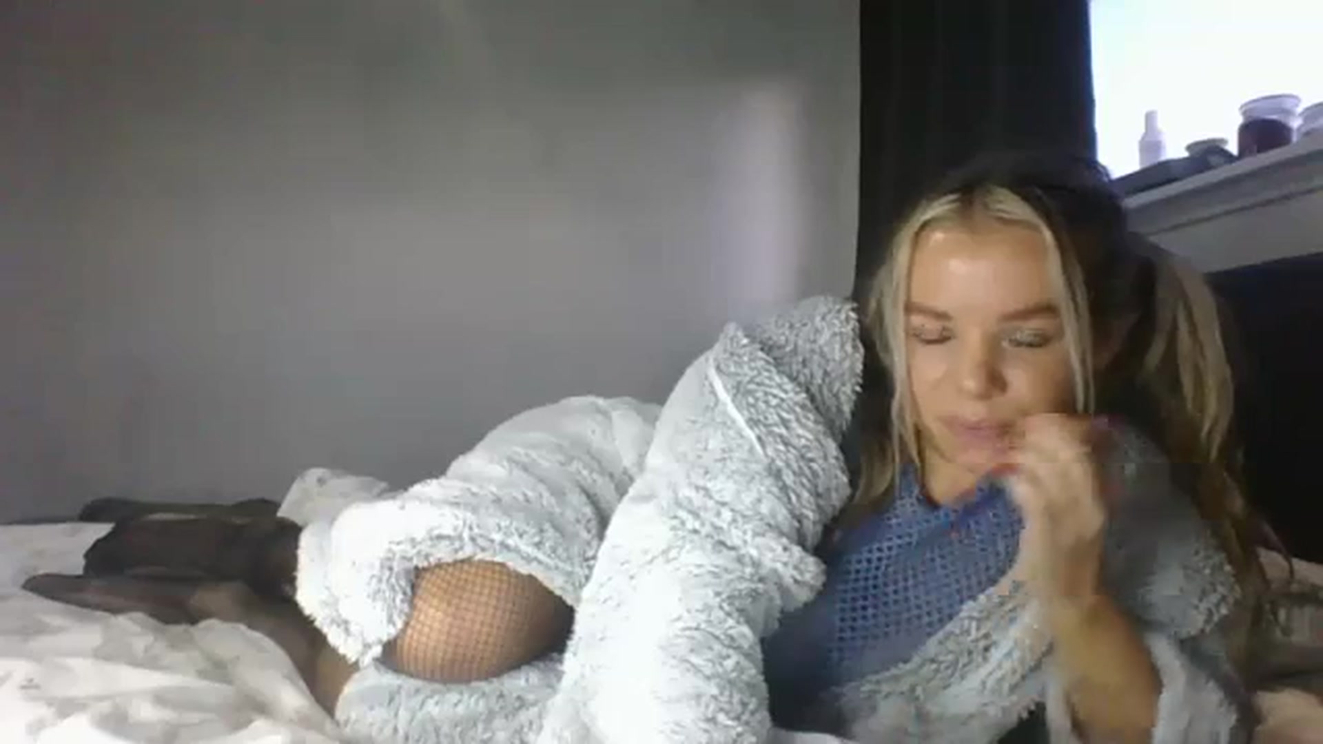 Gallery image thumbnail from TILLY2021's myfreecams stream on, 11/30/2023, 16:14 image 17 of 20