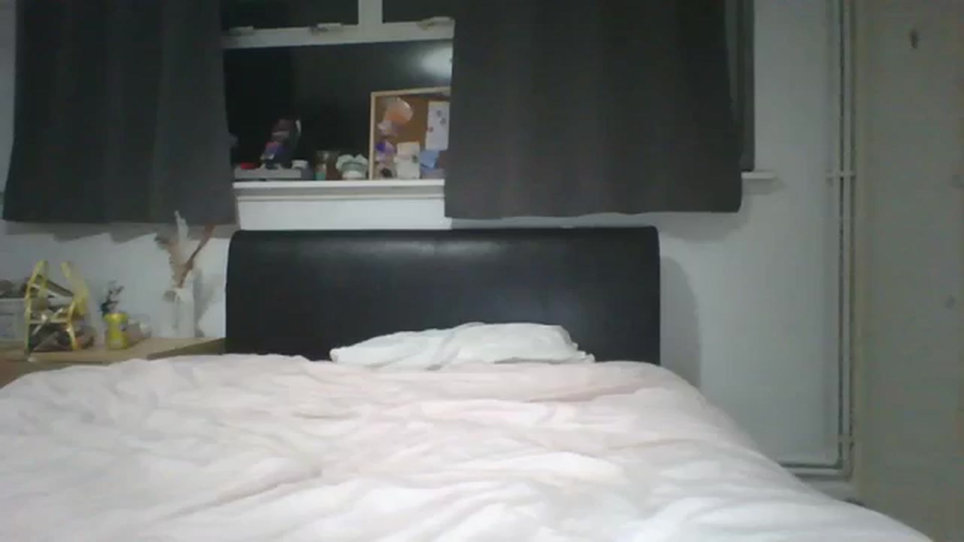 Gallery image thumbnail from TILLY2021's myfreecams stream on, 12/12/2023, 24:44 image 5 of 20