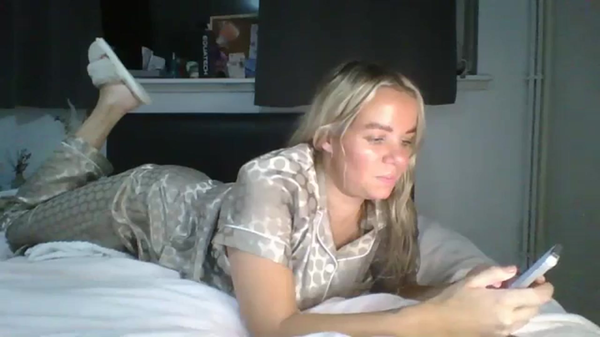 Gallery image thumbnail from TILLY2021's myfreecams stream on, 12/29/2023, 20:22 image 12 of 20