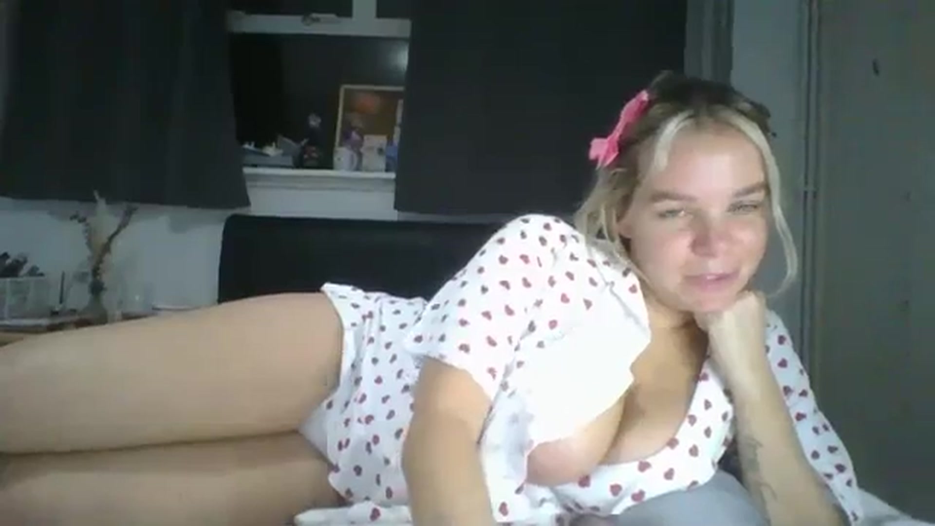 Gallery image thumbnail from TILLY2021's myfreecams stream on, 01/04/2024, 23:29 image 10 of 20