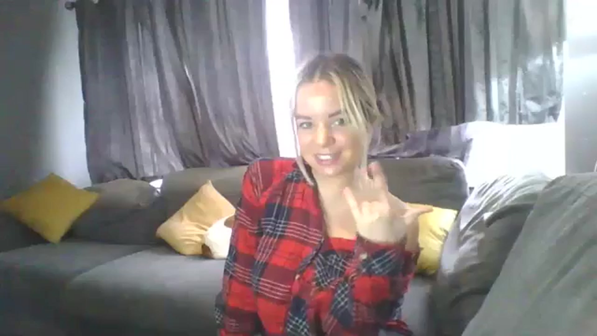 Gallery image thumbnail from TILLY2021's myfreecams stream on, 03/05/2024, 15:02 image 10 of 20