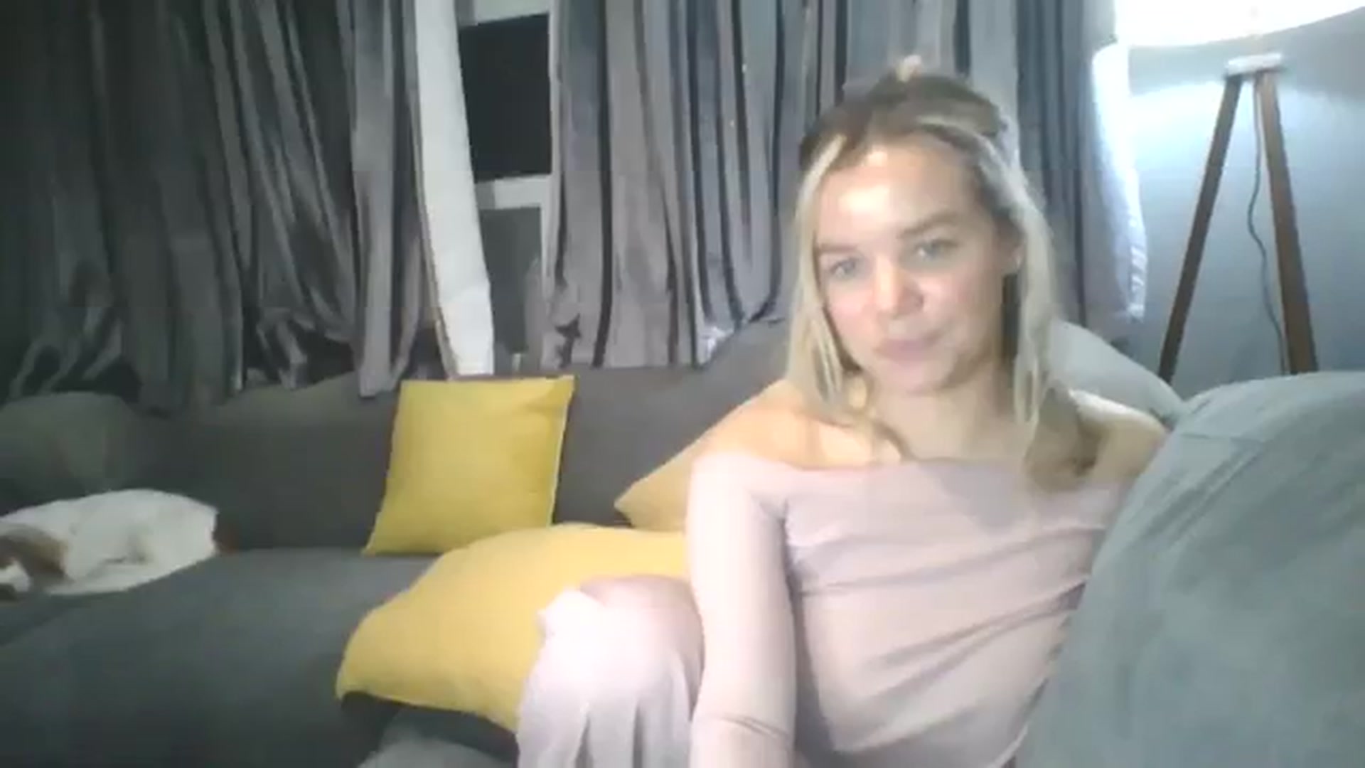Gallery image thumbnail from TILLY2021's myfreecams stream on, 03/15/2024, 19:11 image 14 of 20